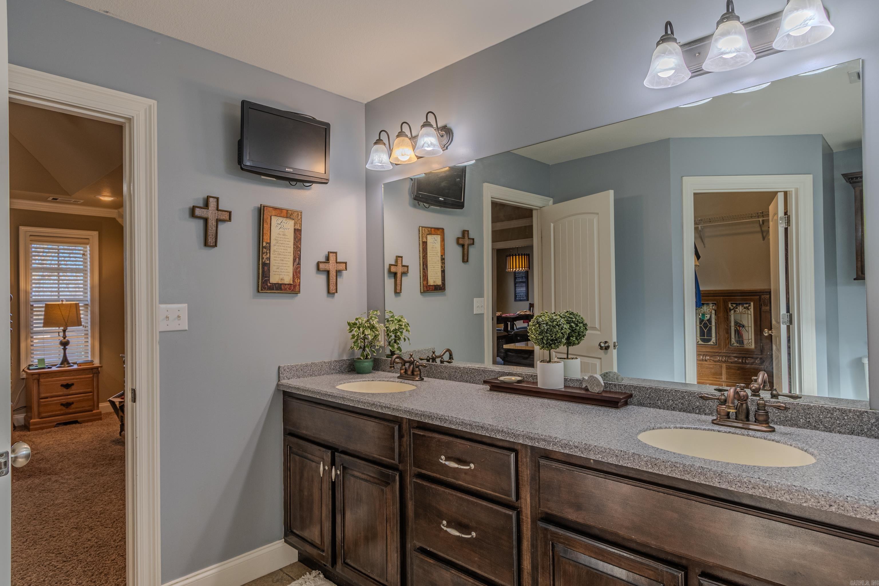 CARRIAGE HILL - Residential