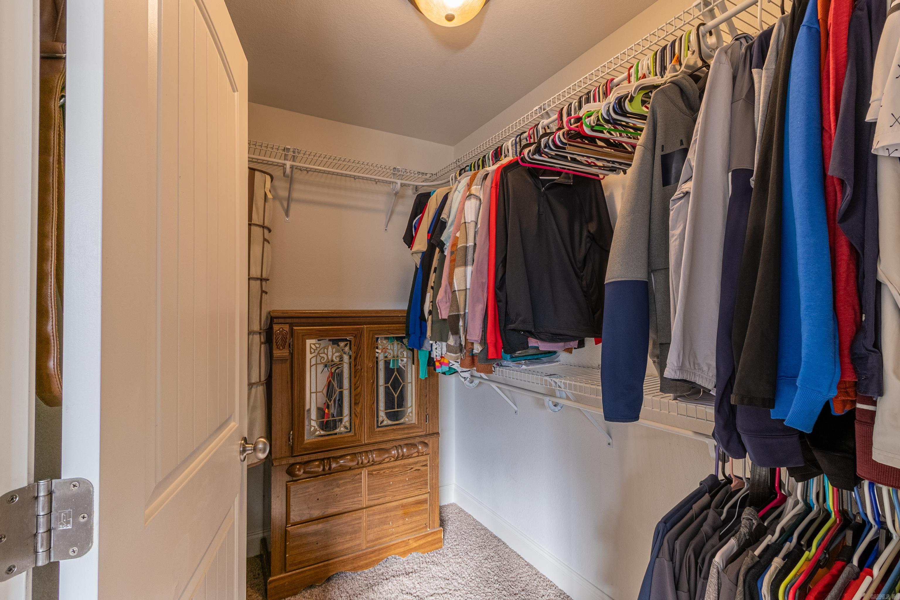 CARRIAGE HILL - Residential