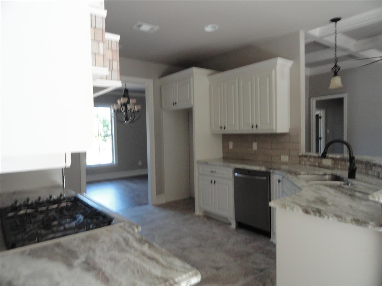 HURRICANE LAKE EST - Residential