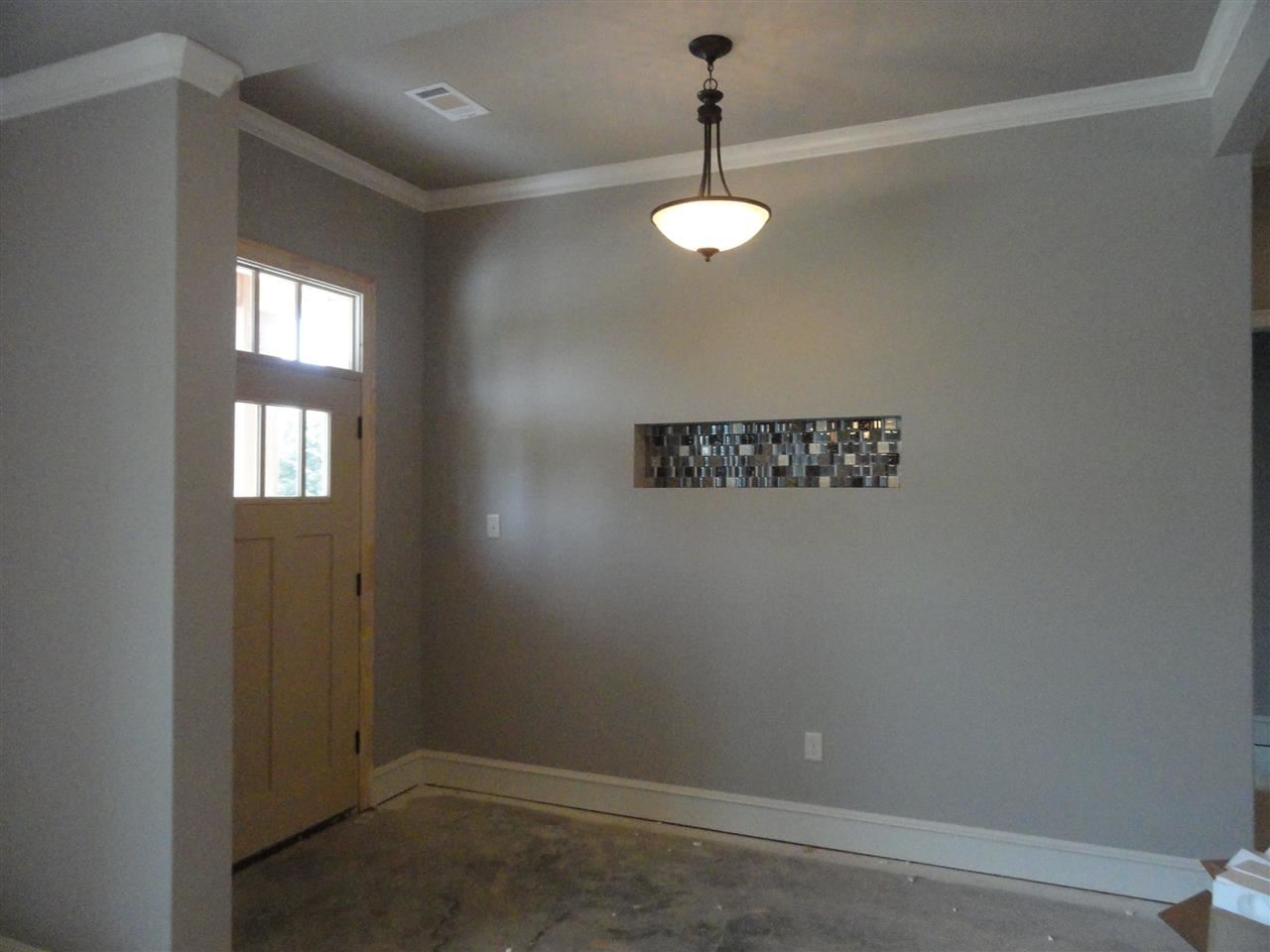 HURRICANE LAKE EST - Residential