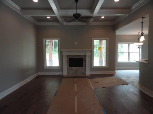 HURRICANE LAKE EST - Residential