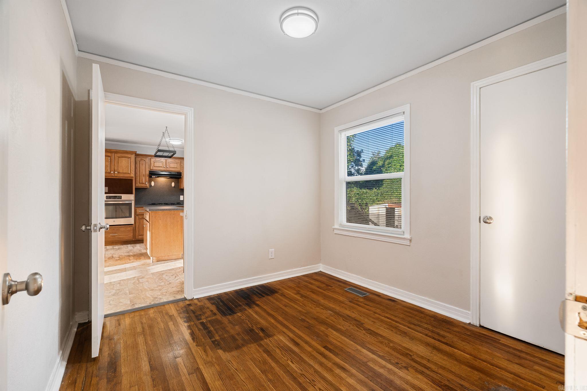 SMITH - Residential