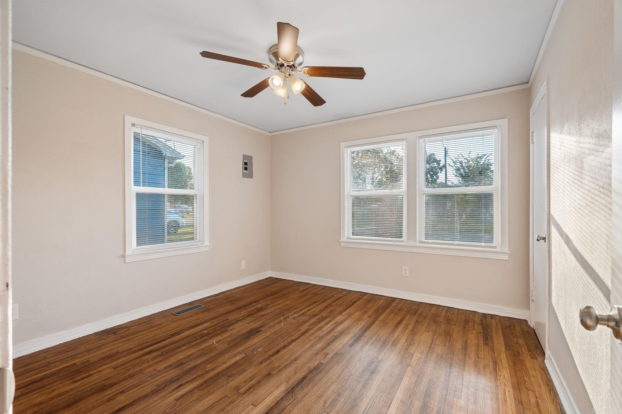 SMITH - Residential