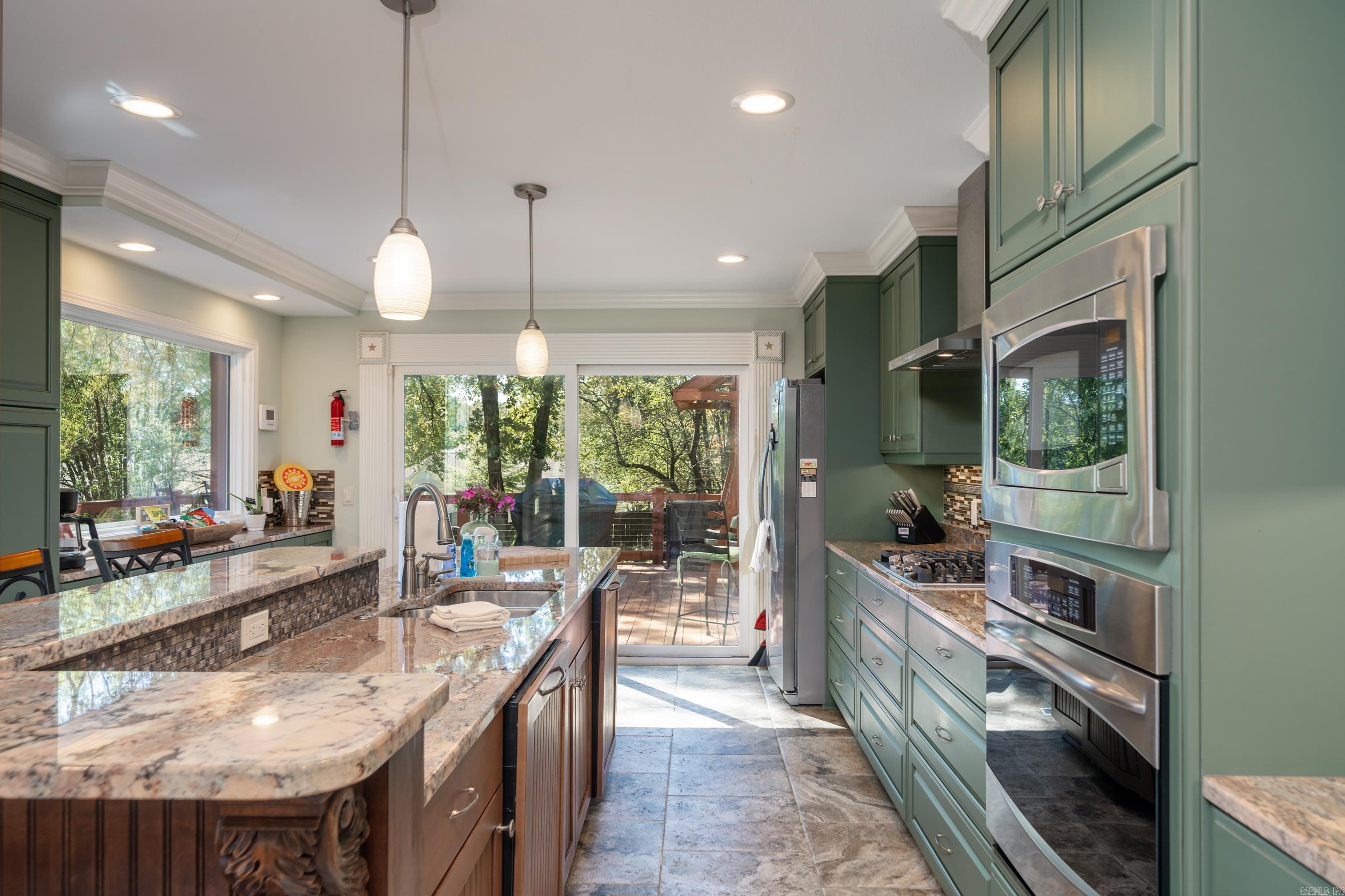 Kirschwood Manor - Residential