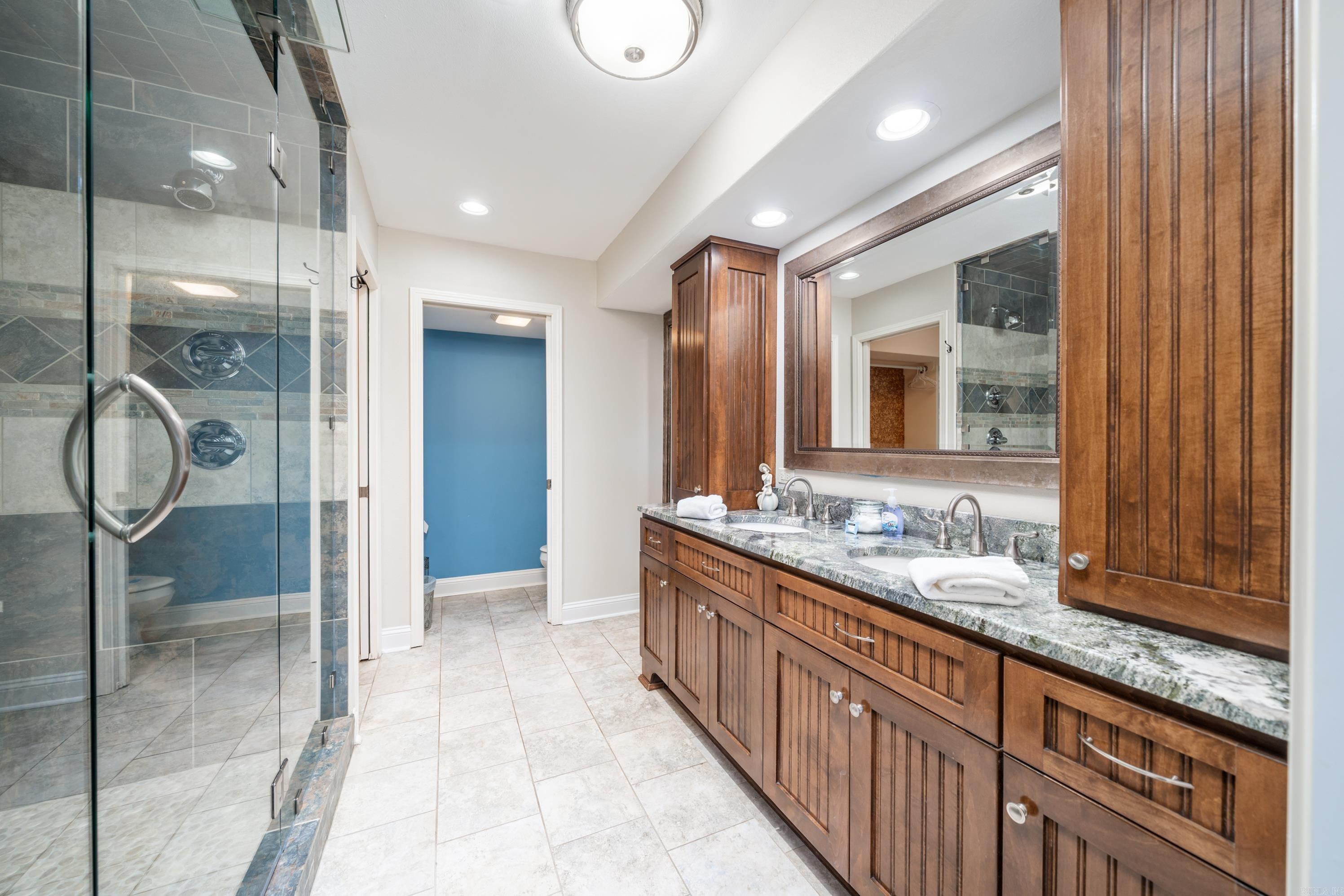 Kirschwood Manor - Residential