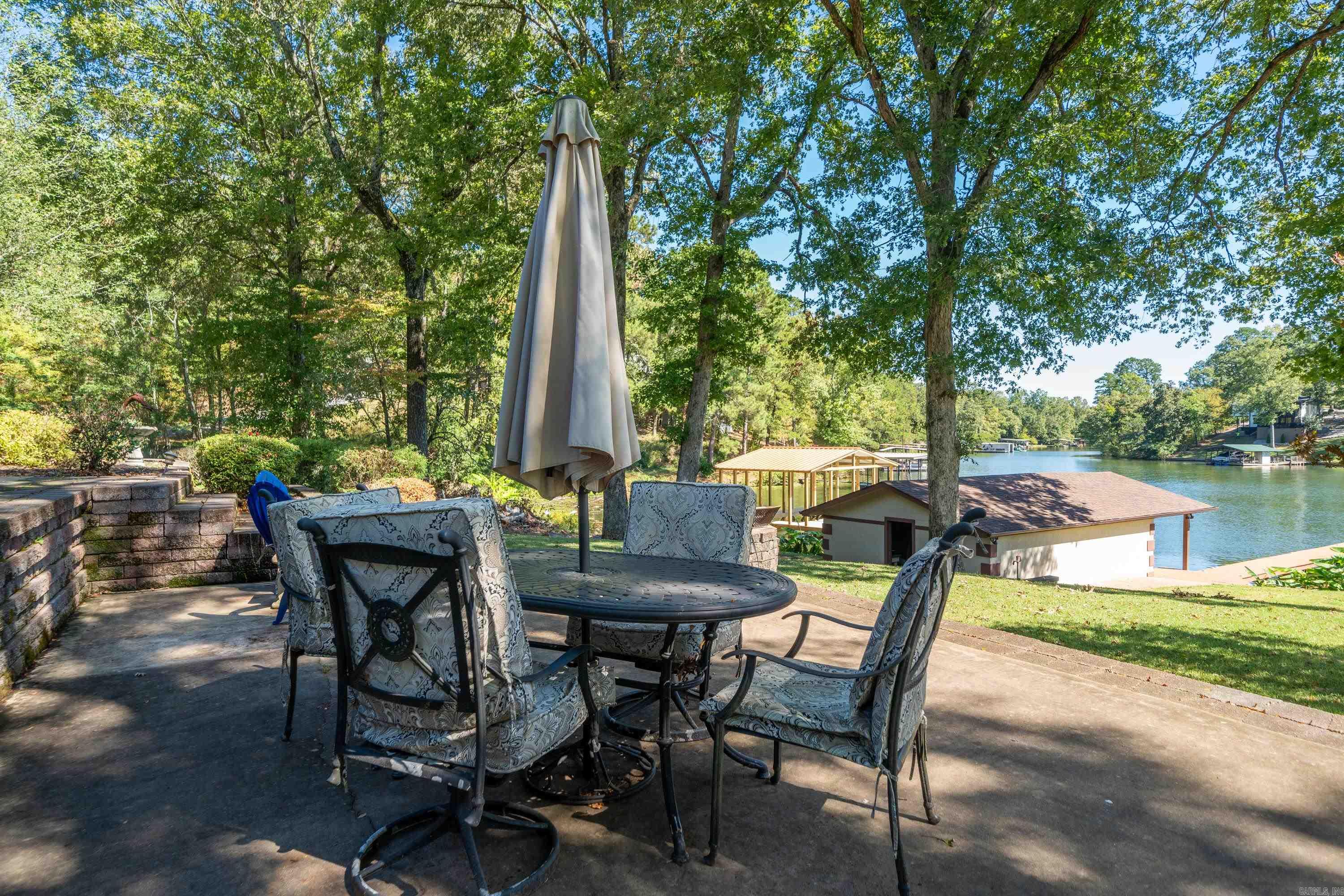 Kirschwood Manor - Residential