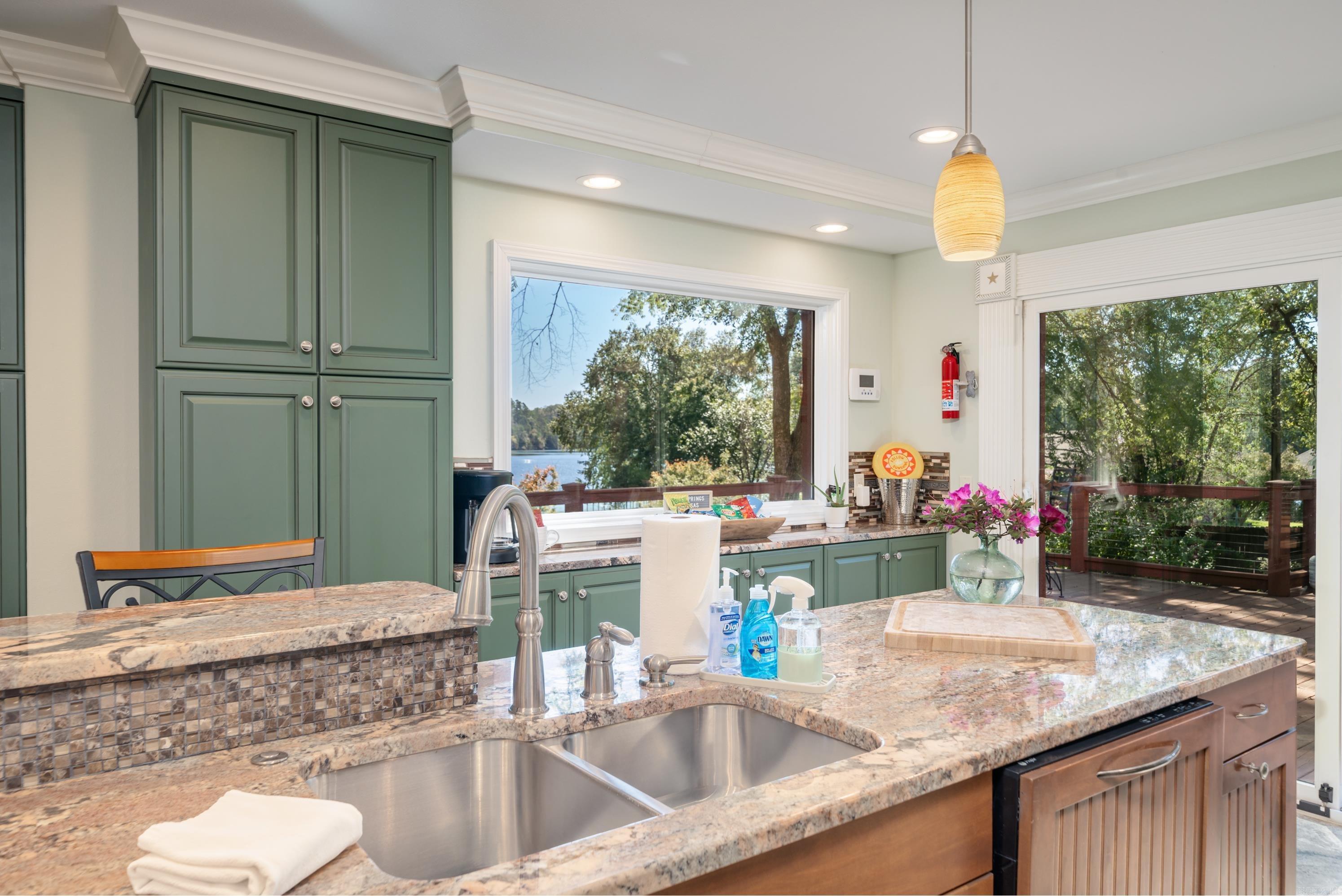 Kirschwood Manor - Residential