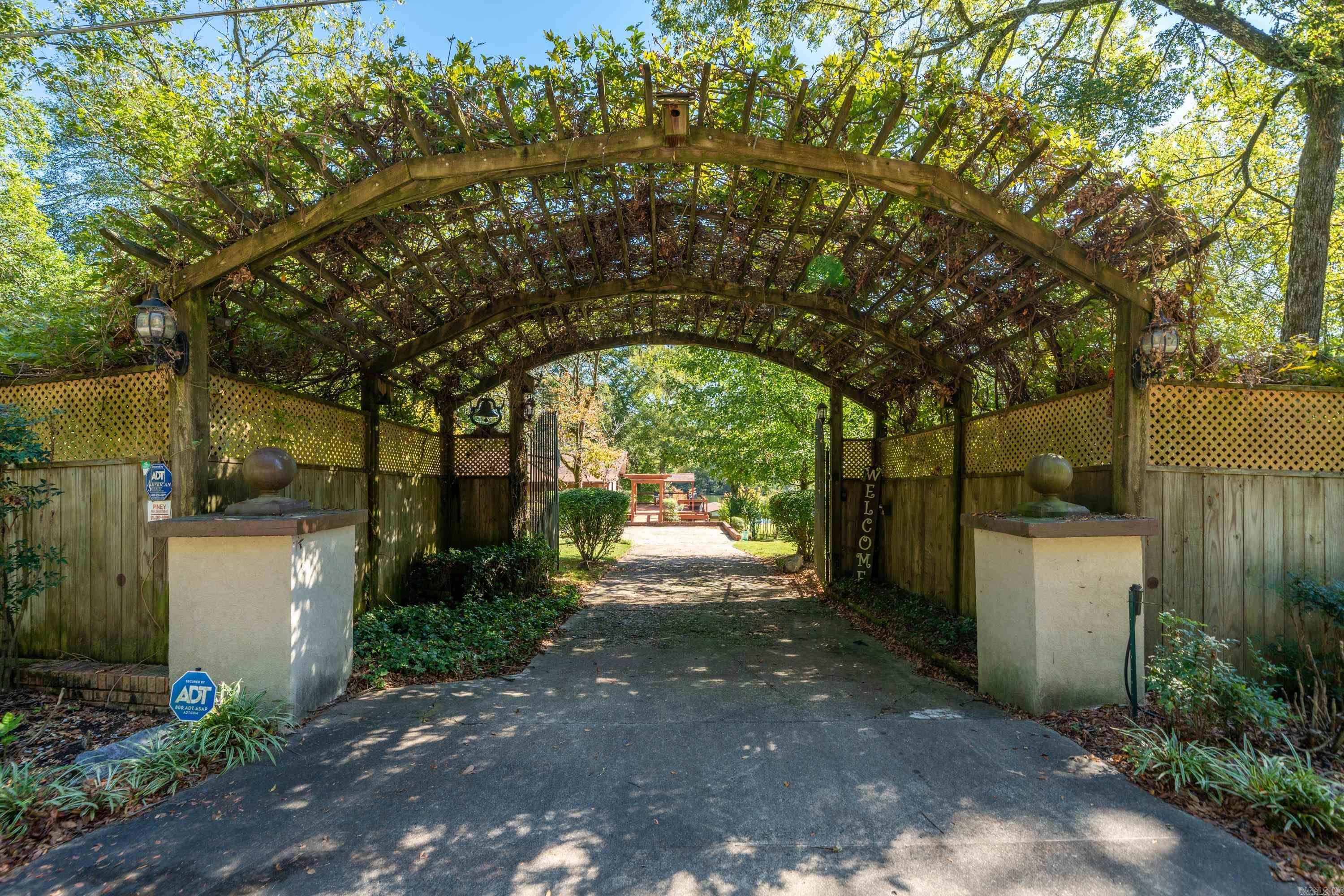 Kirschwood Manor - Residential