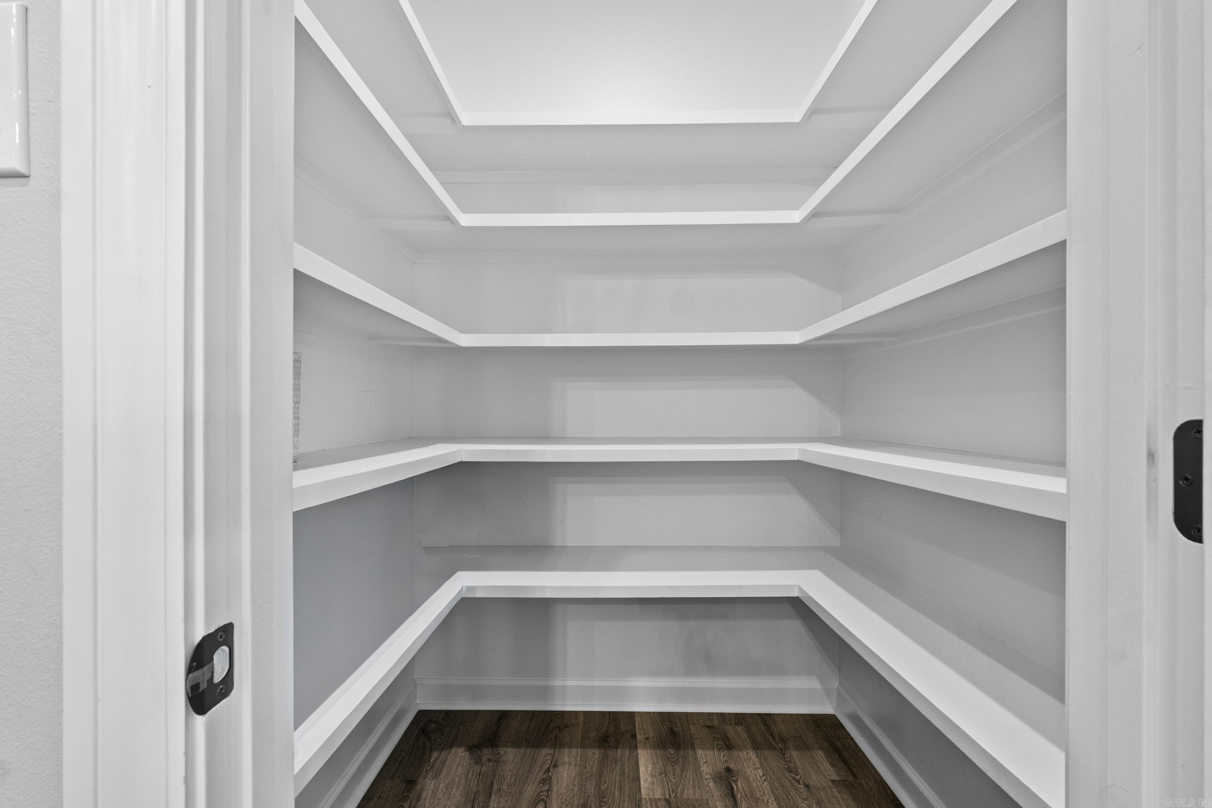 MILLERS GLENN - Residential