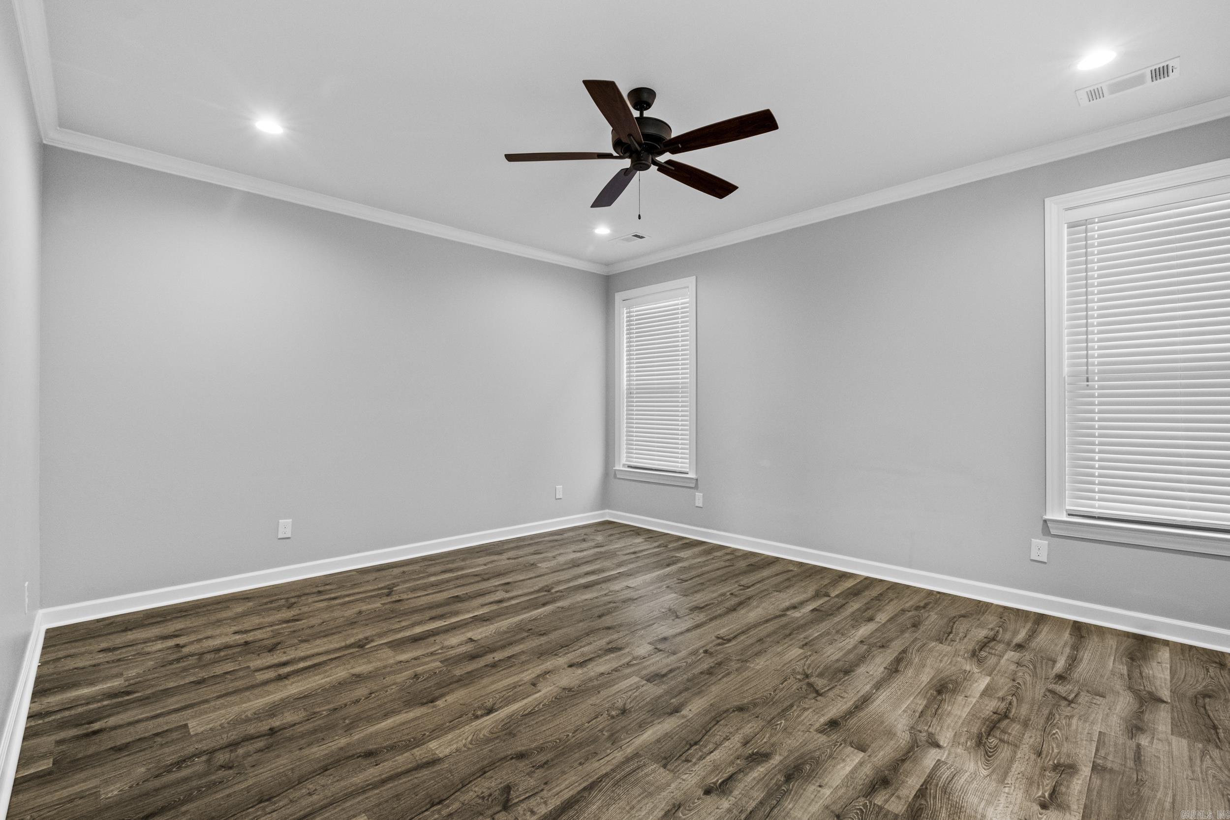 MILLERS GLENN - Residential