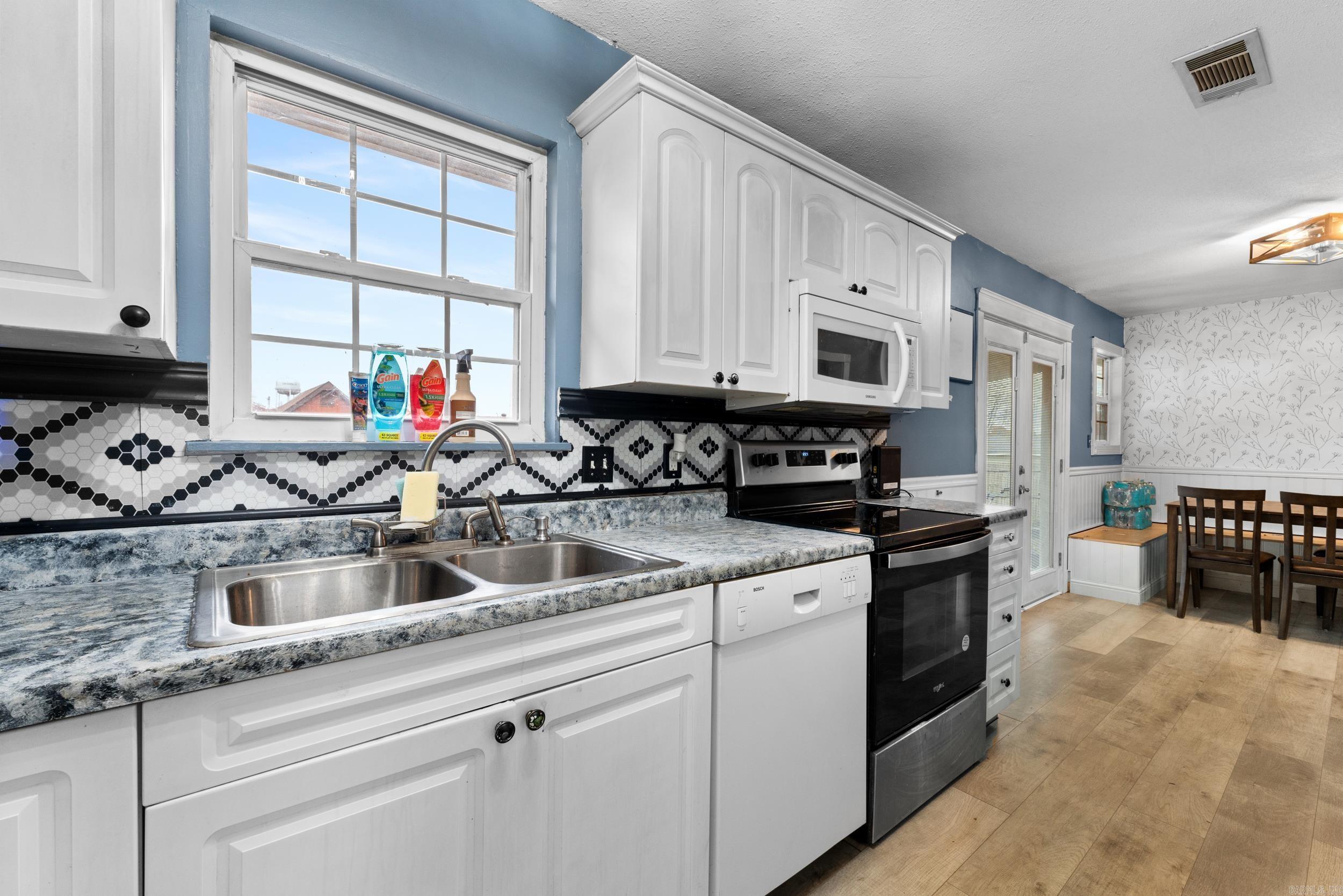 Homestead - Residential