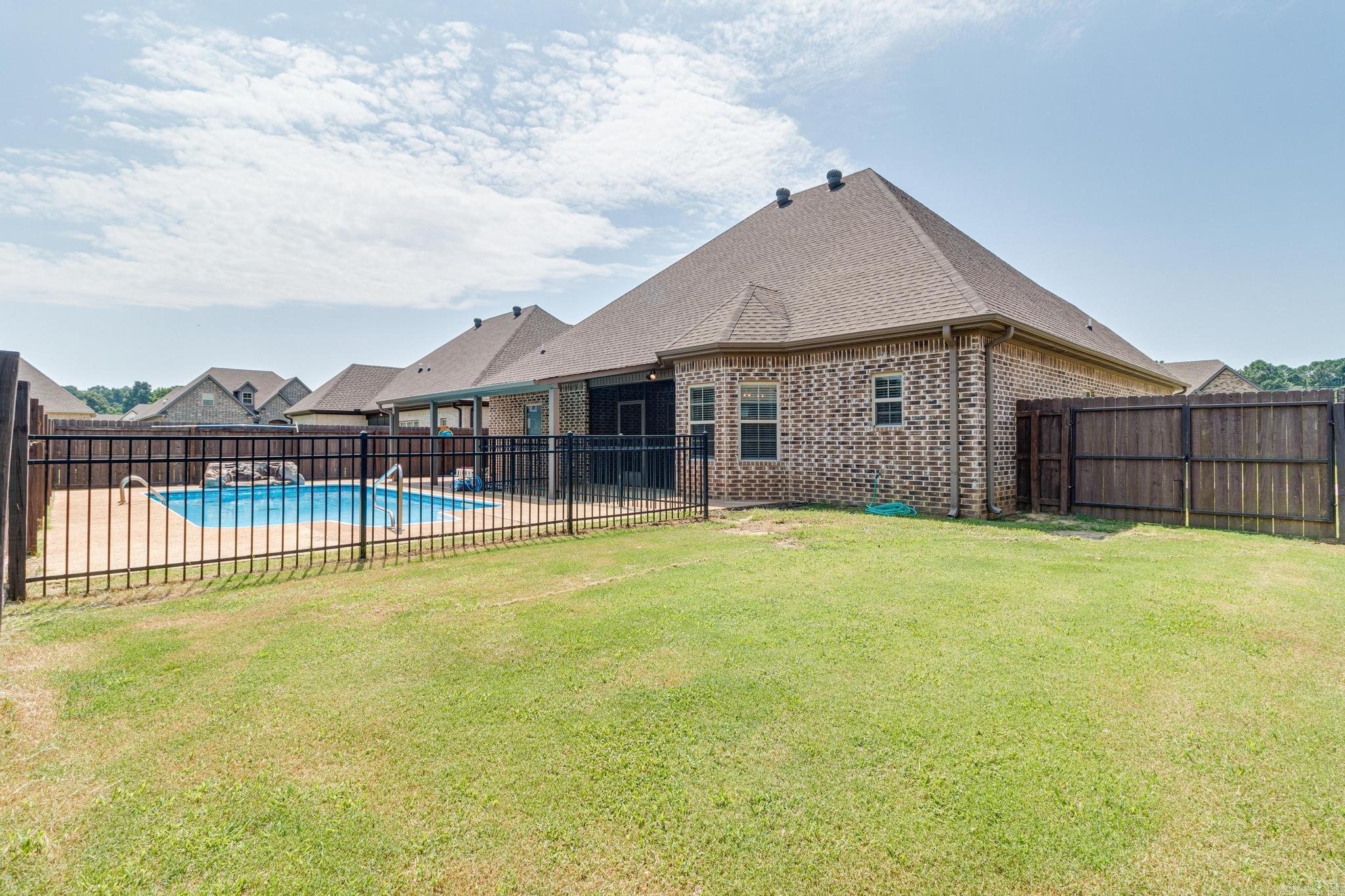 Metes & Bounds - Residential