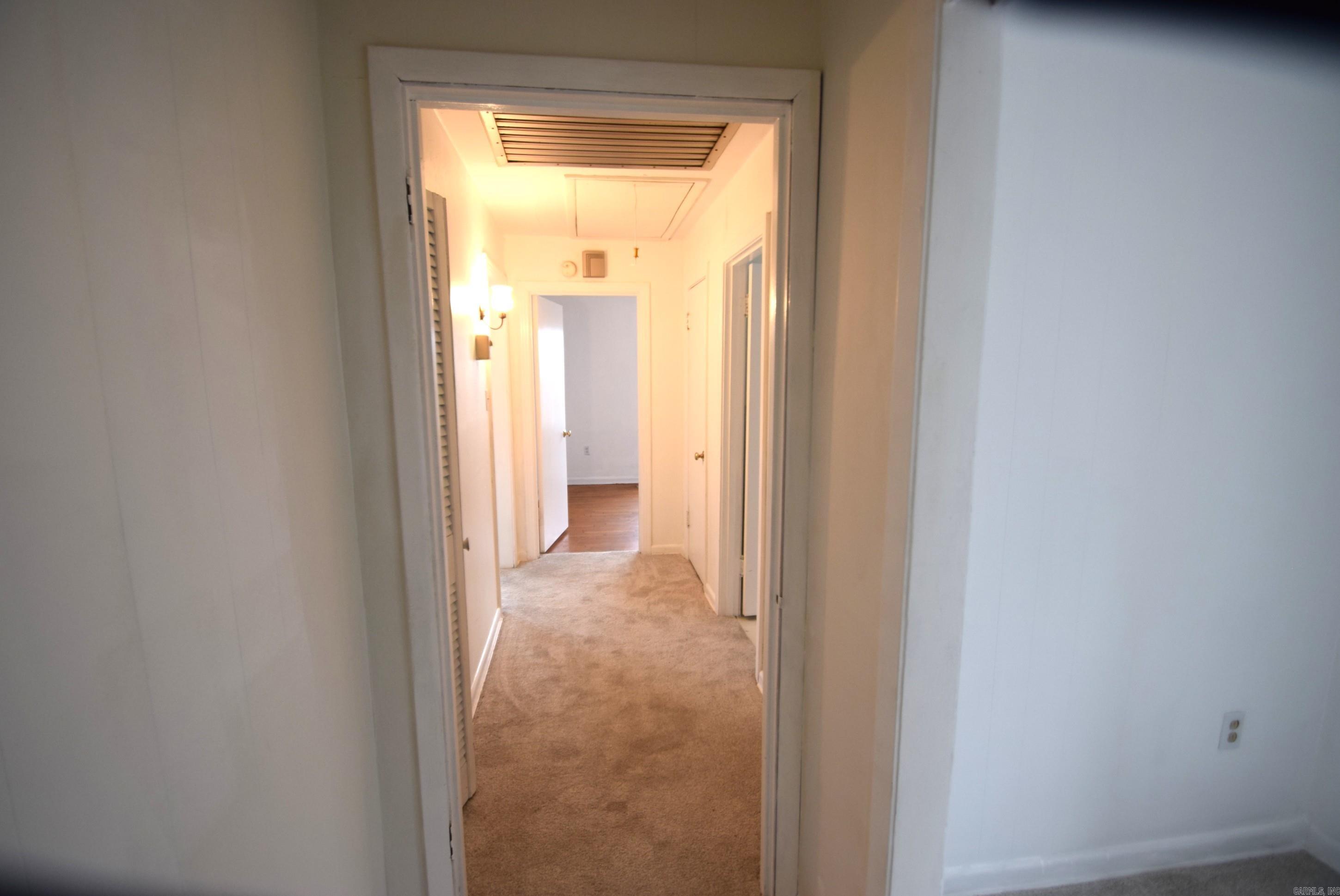 ADAMS HOWARD - Residential