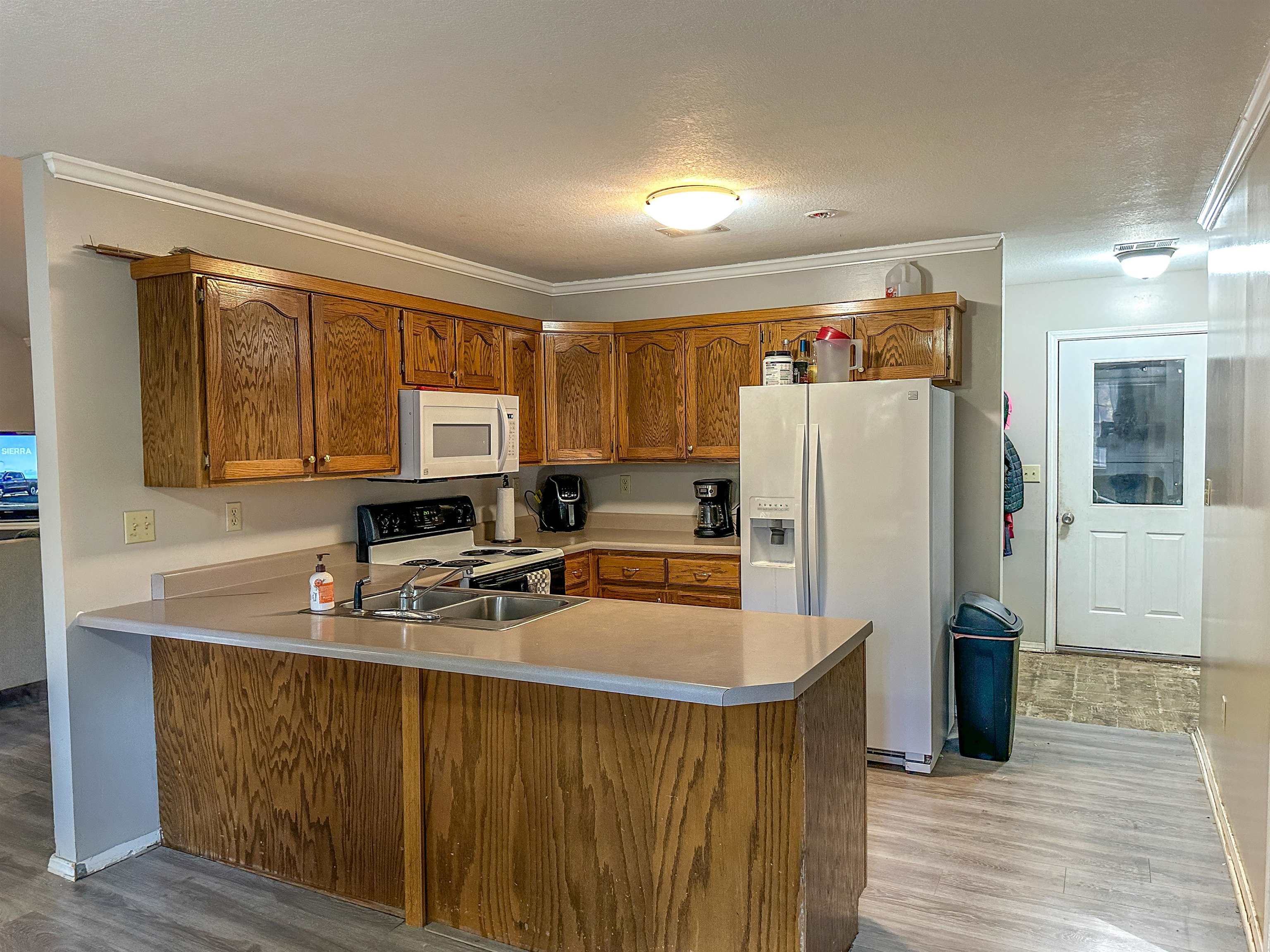 Navajo Third - Residential