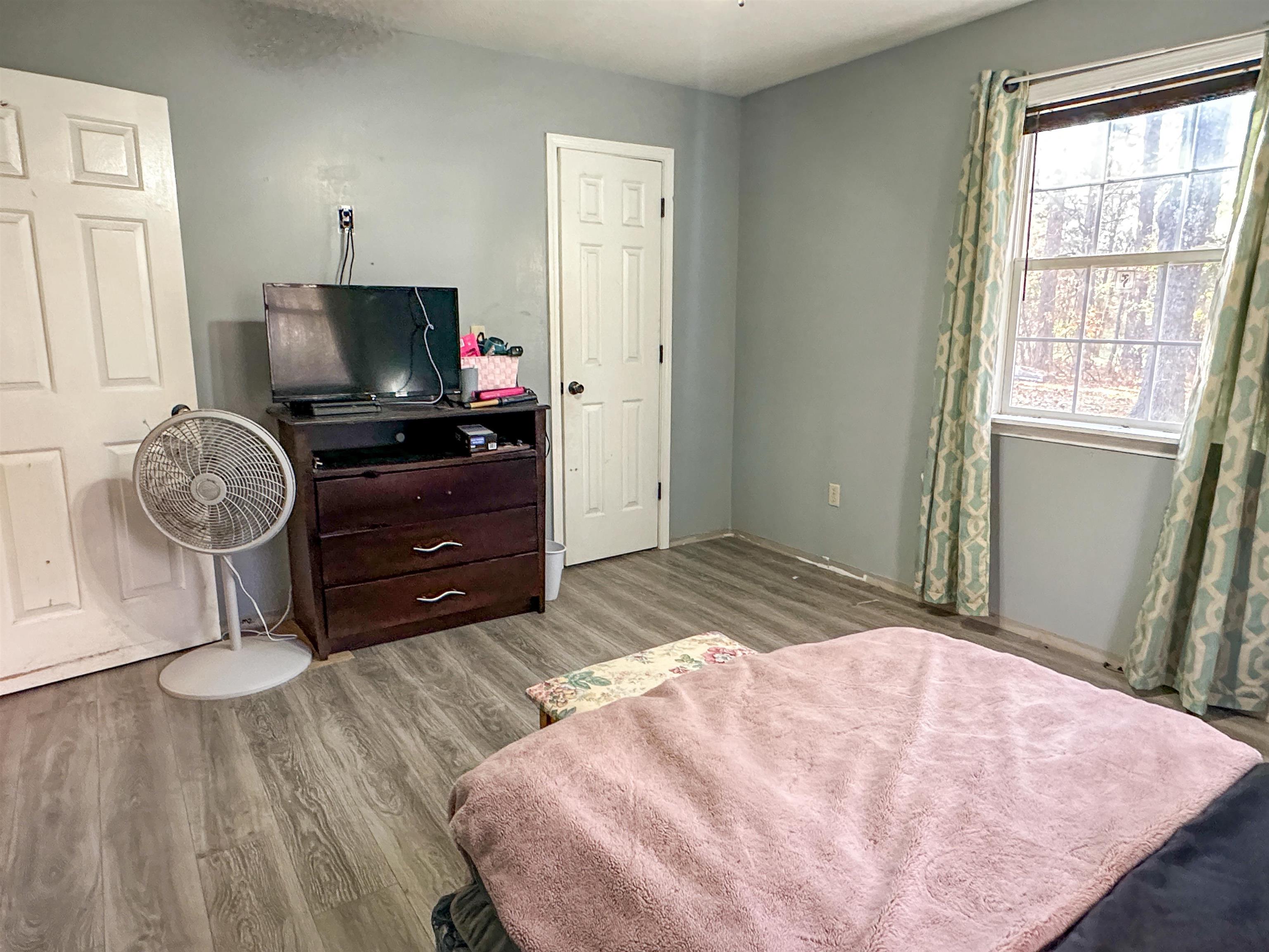 Navajo Third - Residential