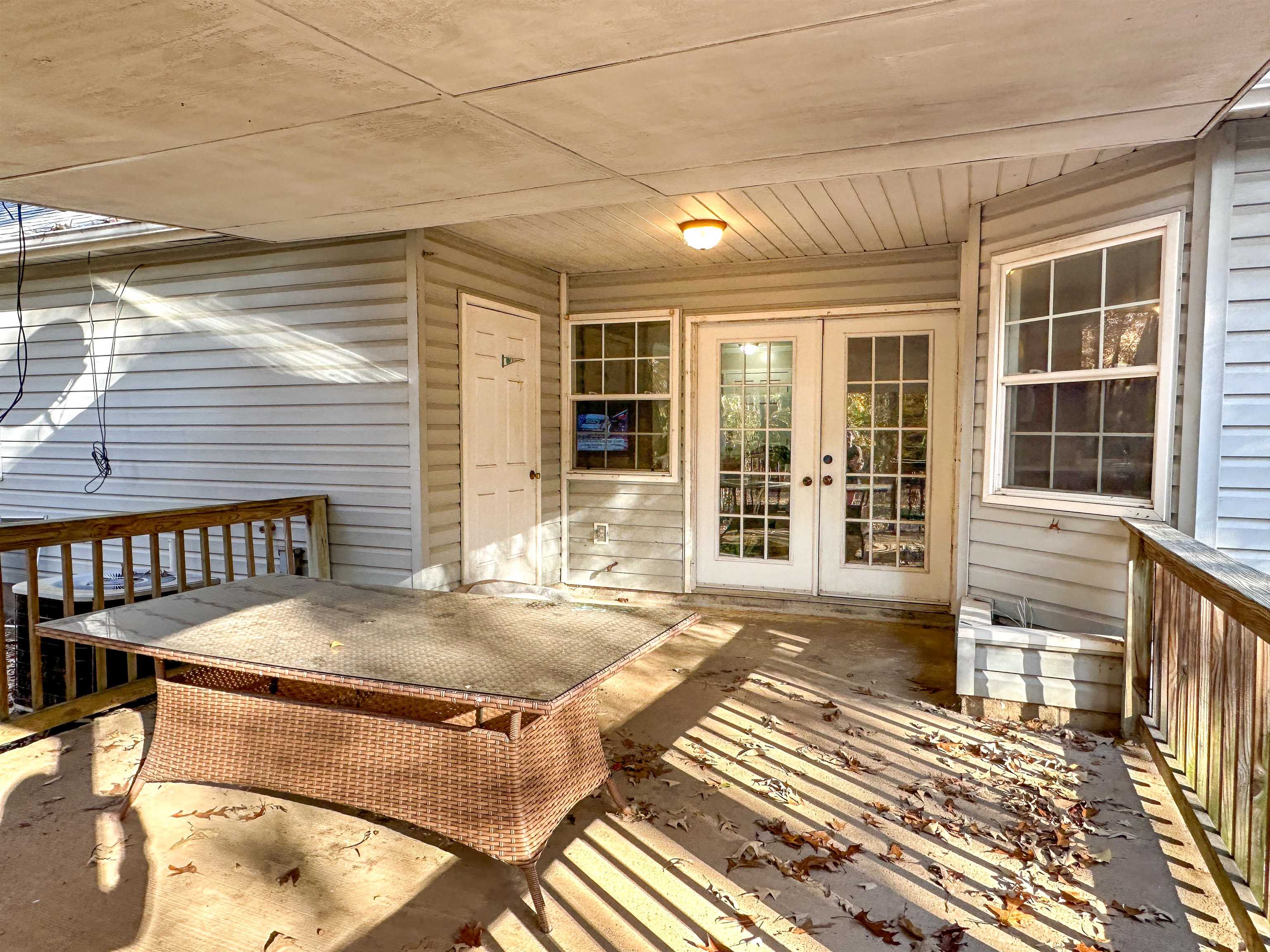 Navajo Third - Residential