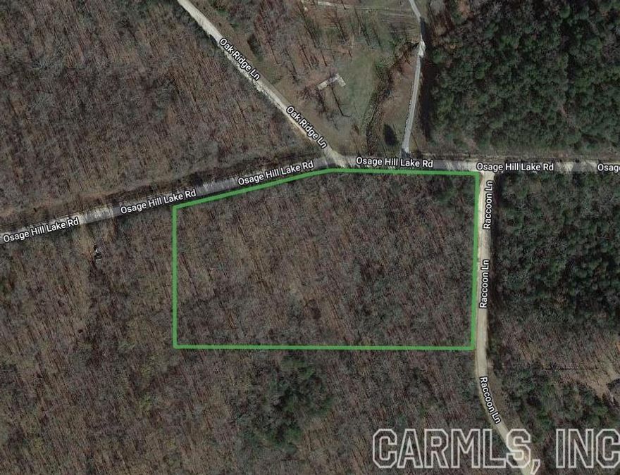 Nice wooded lot sitting on the main road as you enter heading to the Lake!This would be the perfect piece to own.Close to the electric and Lake!!This property ownership gives you access to hunt all property (If you do not post your property), which contains 600 +/- acres, and fish the lake, which is 25 +/- acres! If you own this property, you can hunt as long as you do not post your property.There are some restrictions, and you can see those under Documents.There is an approximate $90.00 a year charge for upkeep.This lovely lake has a dock and a gathering area with a pavilion for large get-togethers. This property is loaded with whitetail deer and turkey.The lake is stocked with some of this area's Largest Bass!!If you have been looking for something to own with hunting and fishing but not the upkeep of it all with possibly building a small cabin, this is it! This could be one to buy and give a grandchild ownership on each lot for future hunting rights!  THIS IS A WOODED LOT ONLY, THE LAKE AND PAVILION IS COMMUNITY OWNED!Located down Highway 115, about 12 miles from Cave City, Only about 45 minutes from Jonesboro, AR! This property is NOT on the lake but has access to it.