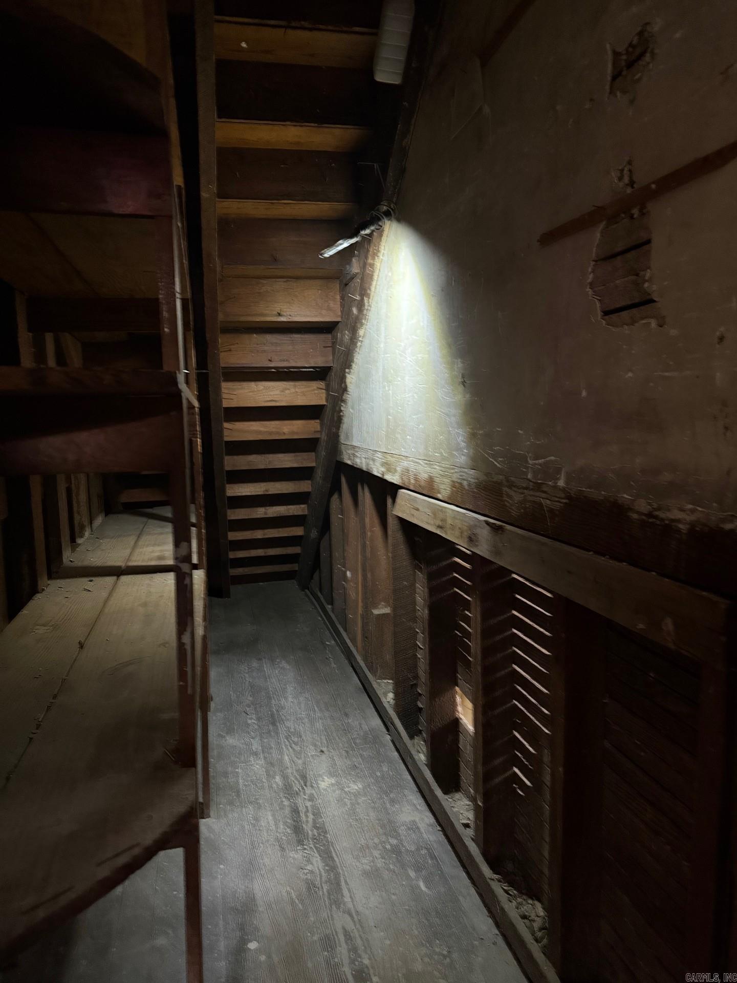 BARTONS ADDN - Residential