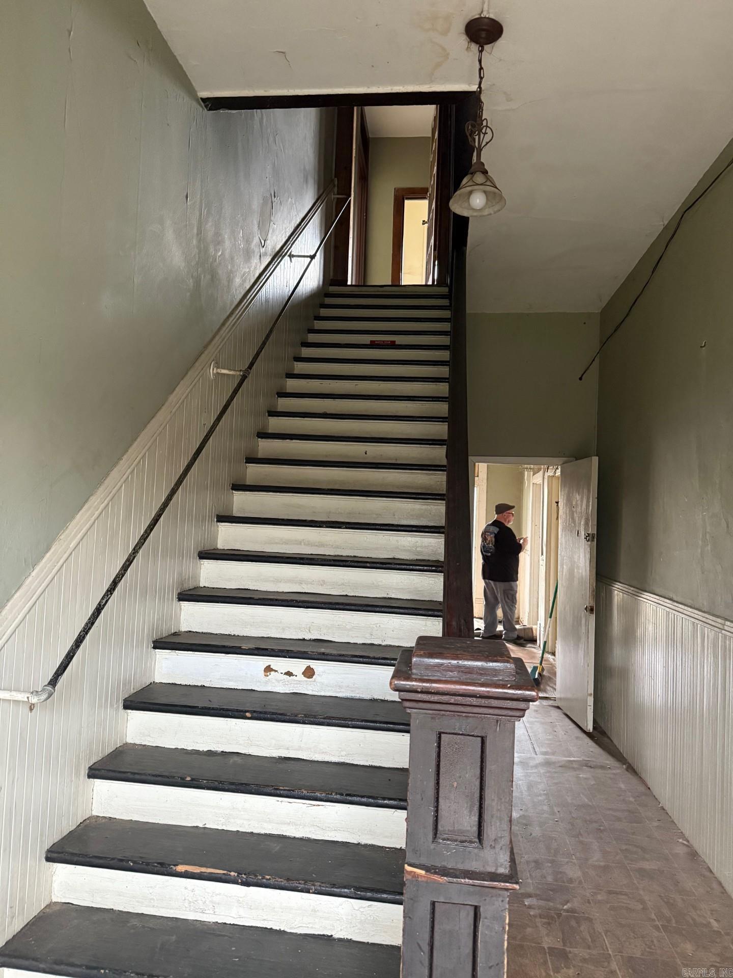 BARTONS ADDN - Residential