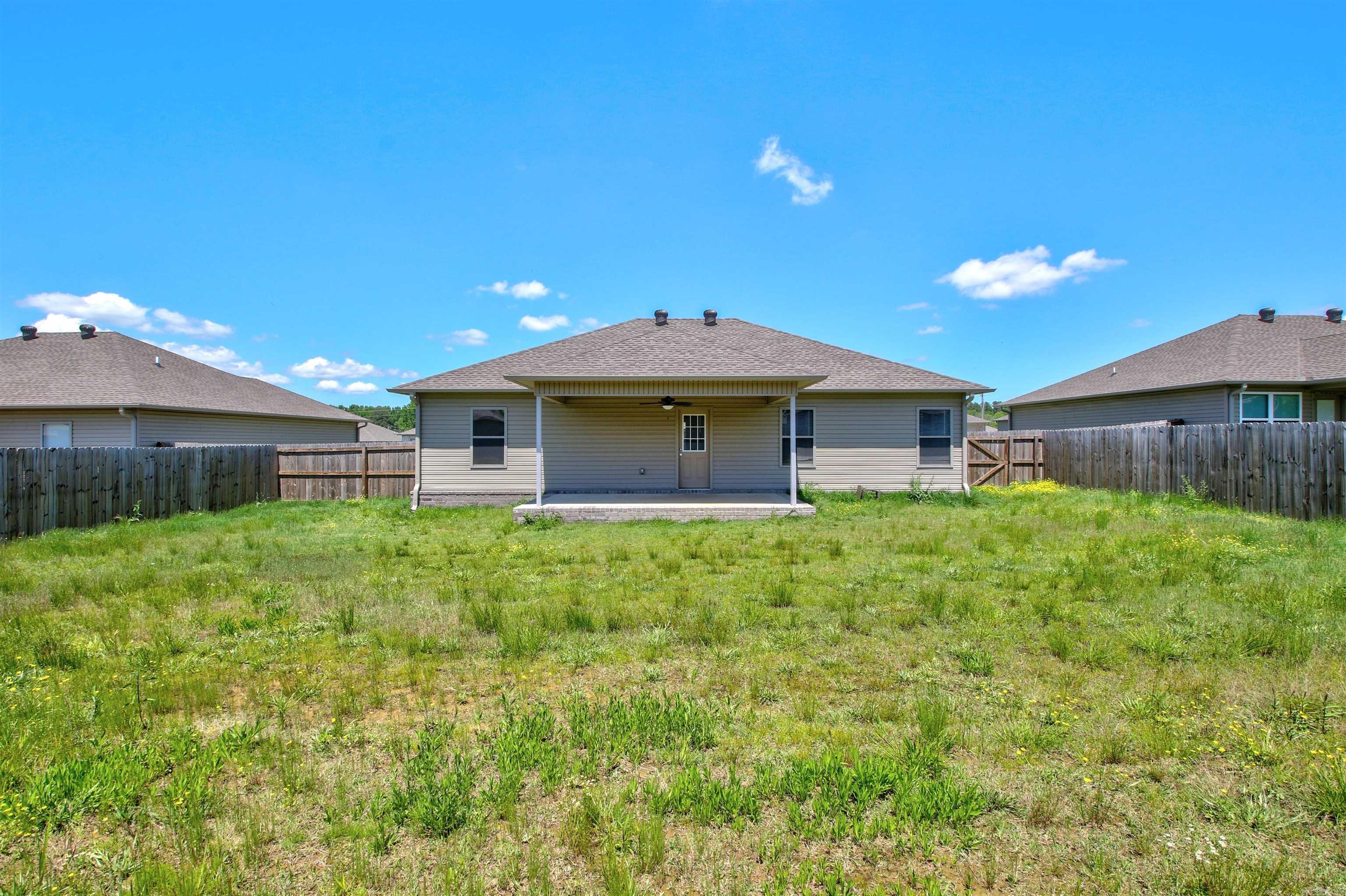 LILLY ANN PLACE - Residential