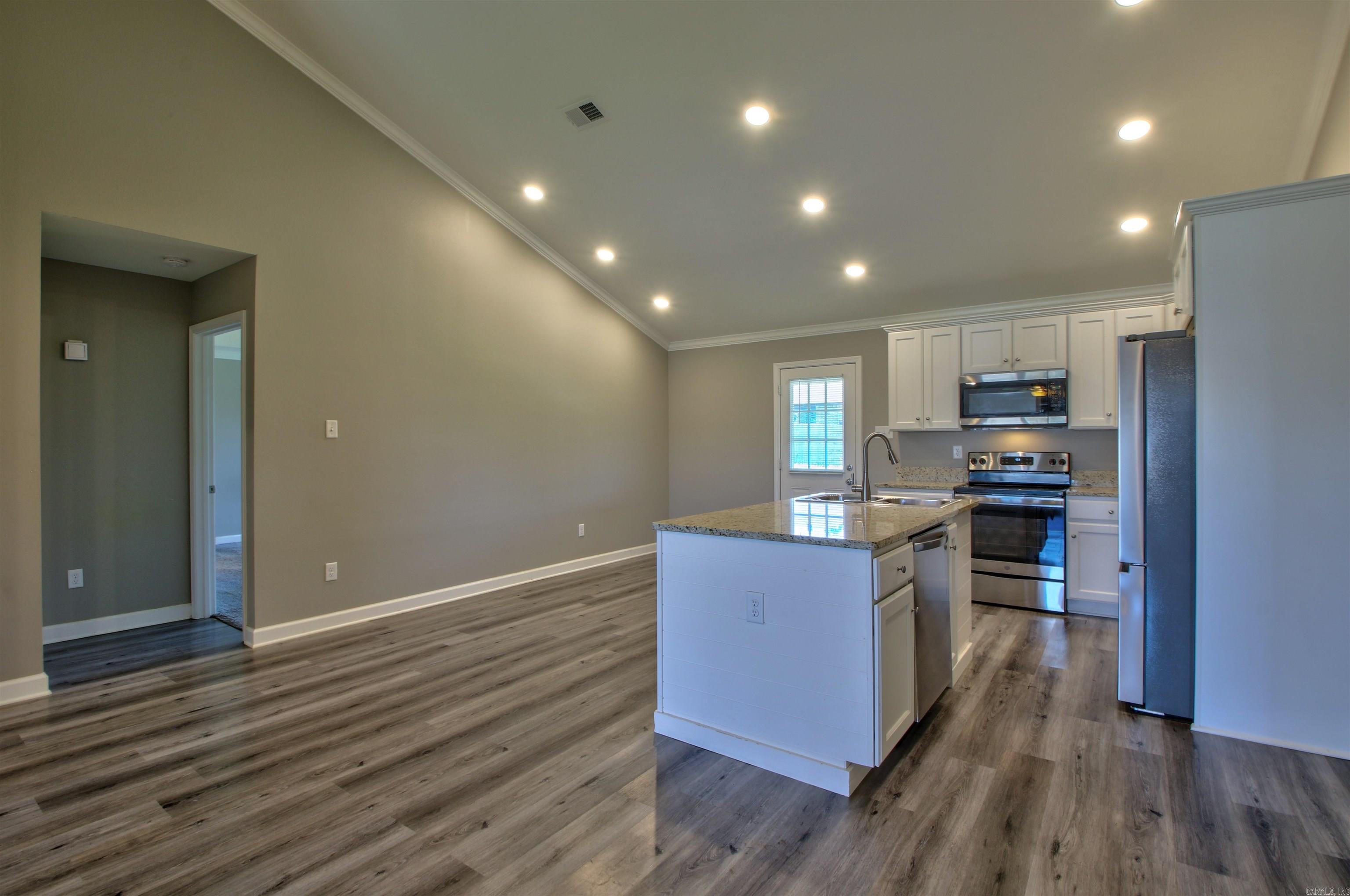 LILLY ANN PLACE - Residential