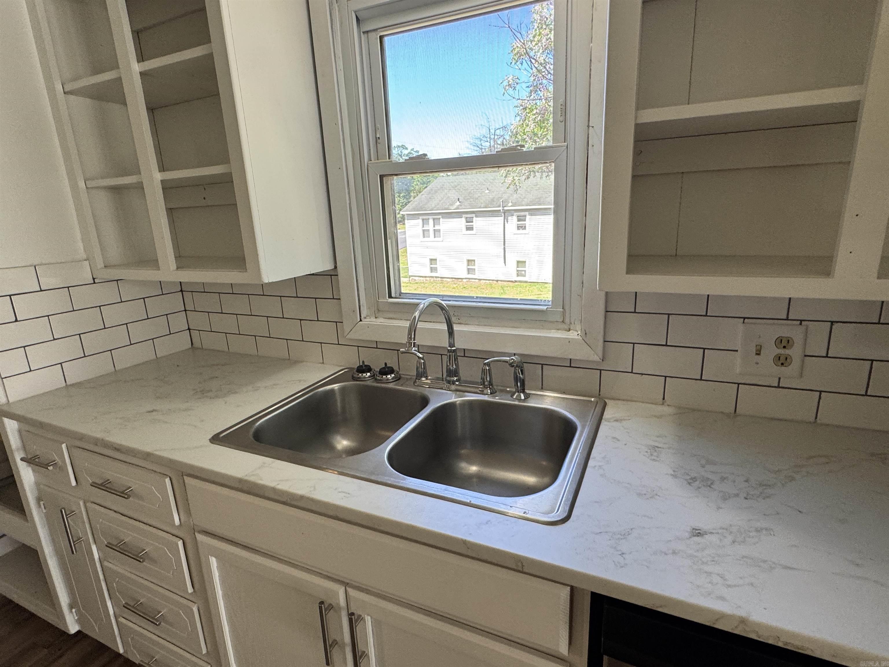 DIERKS HAYS 2ND - Residential