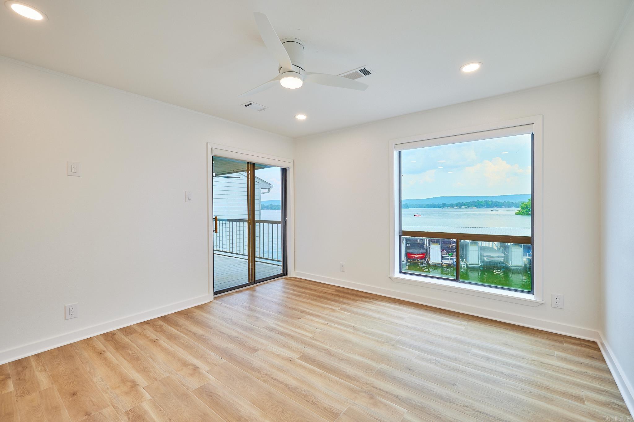 POINT LOOKOUT HPR - Residential