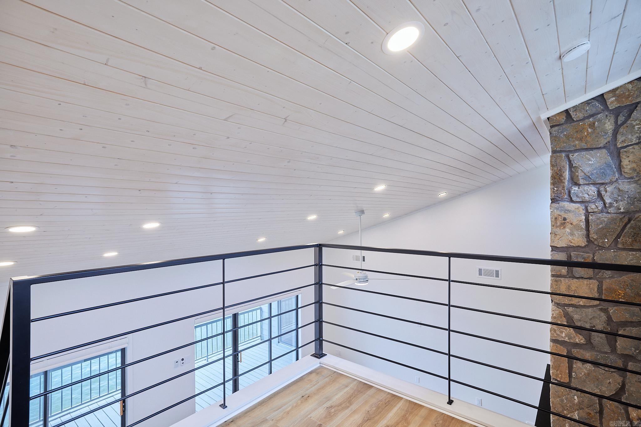 POINT LOOKOUT HPR - Residential