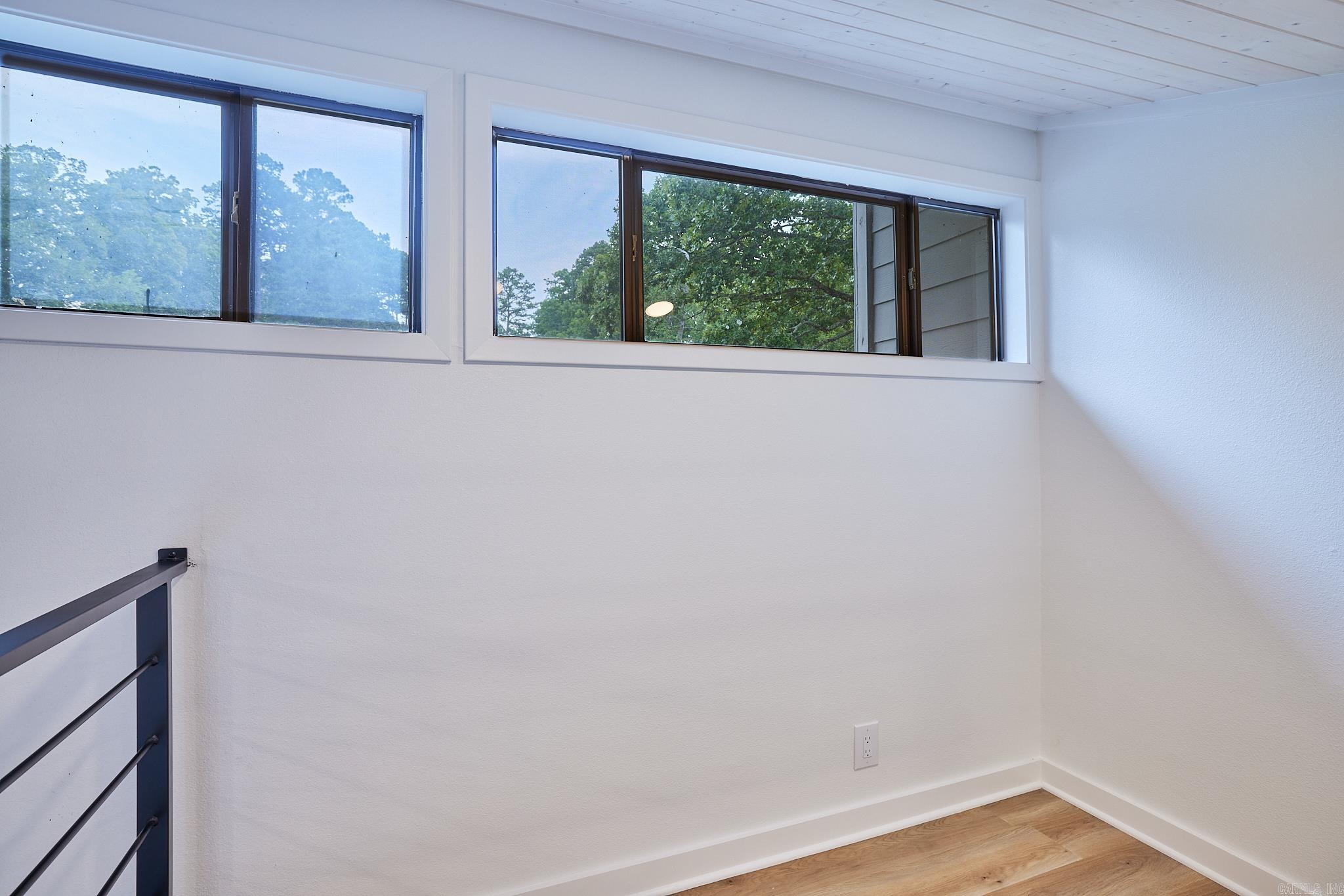 POINT LOOKOUT HPR - Residential