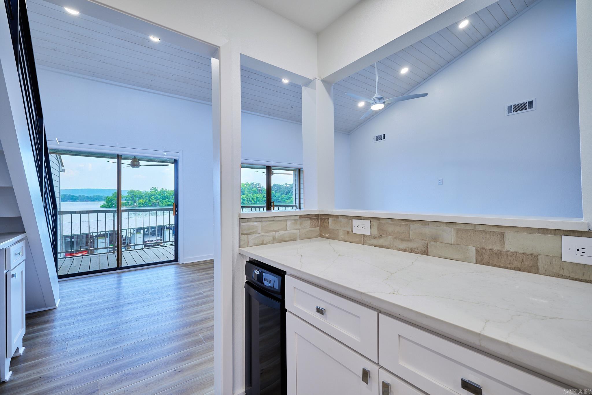 POINT LOOKOUT HPR - Residential