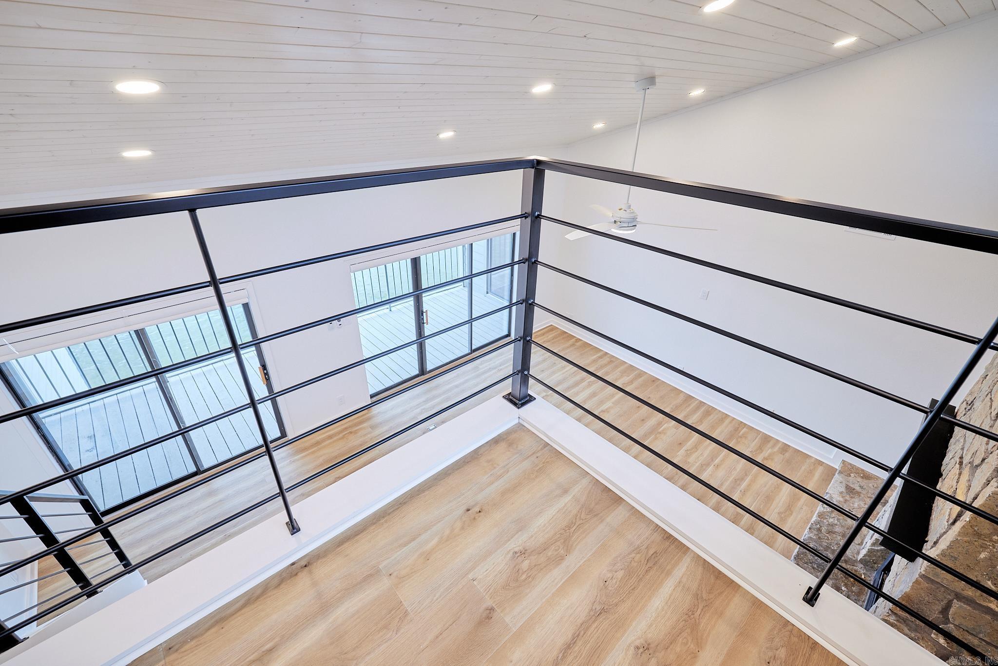 POINT LOOKOUT HPR - Residential