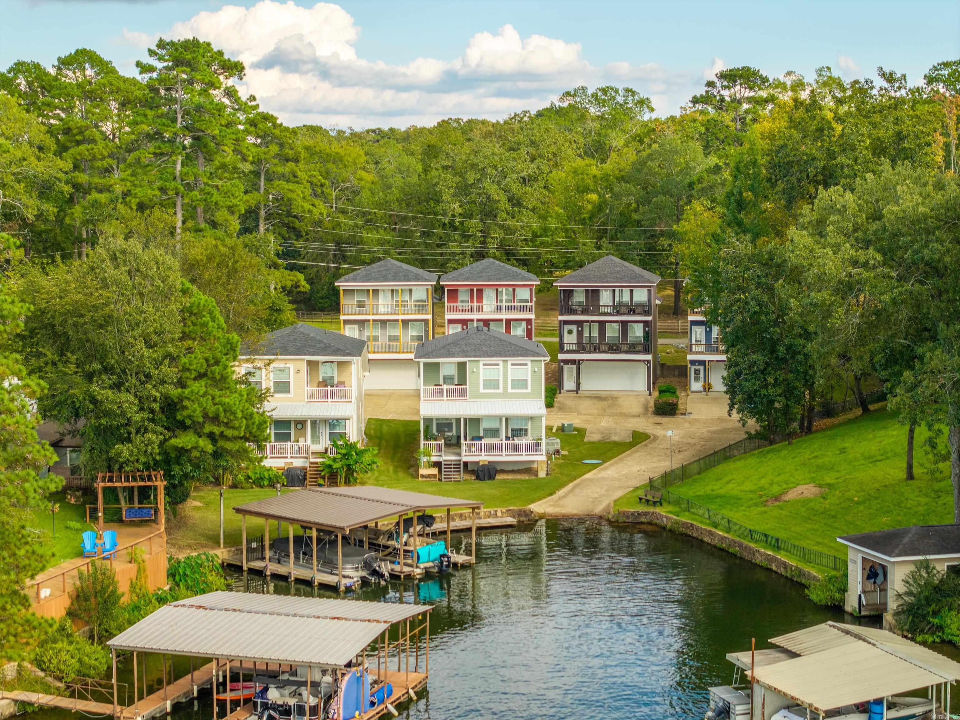 The Villas at Bayshore HPR - Residential