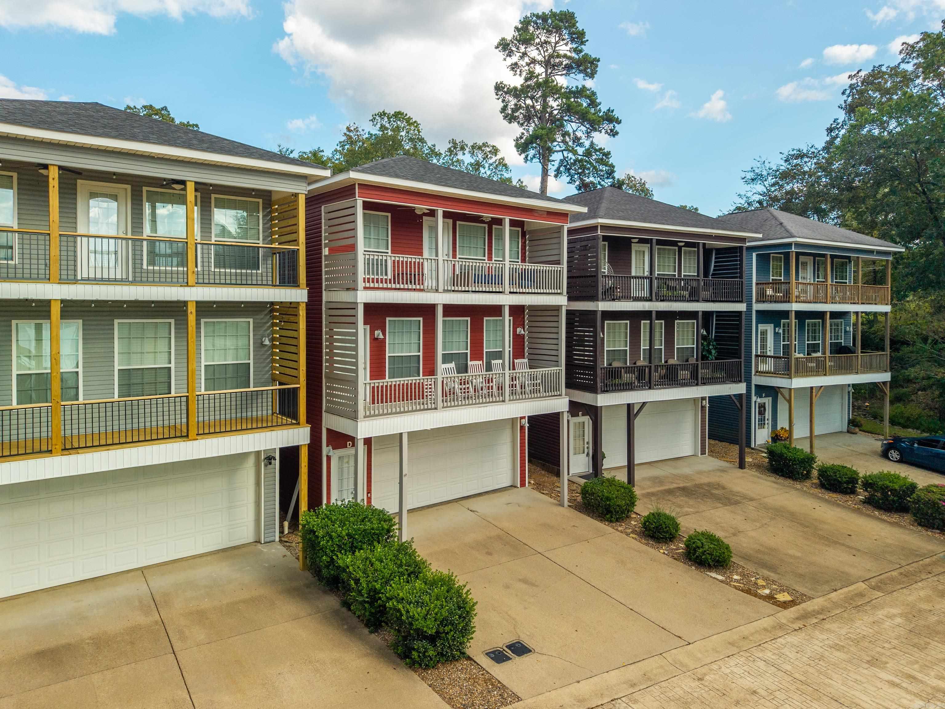 The Villas at Bayshore HPR - Residential