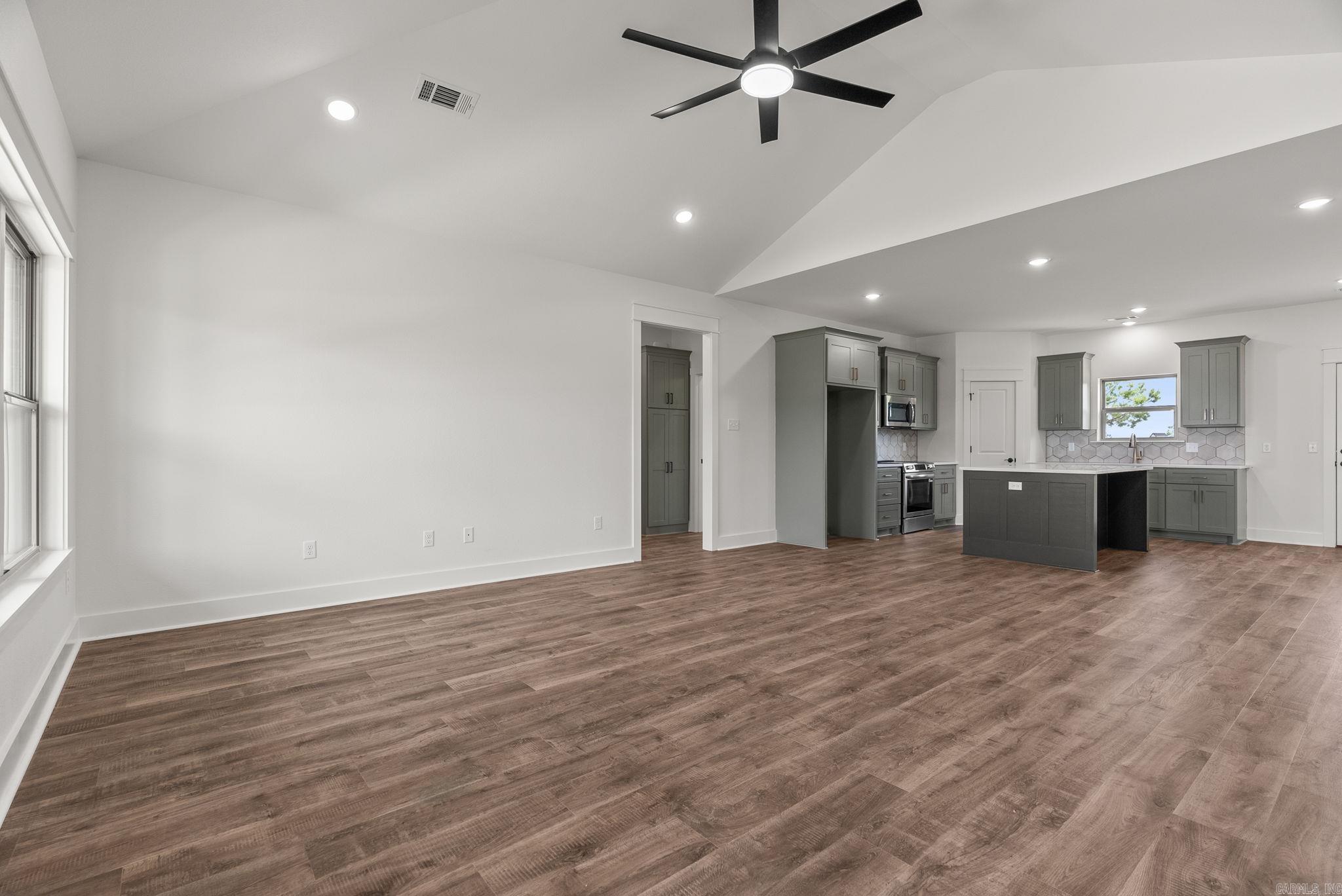 SUMMERLYN SUBDIVISION - Residential