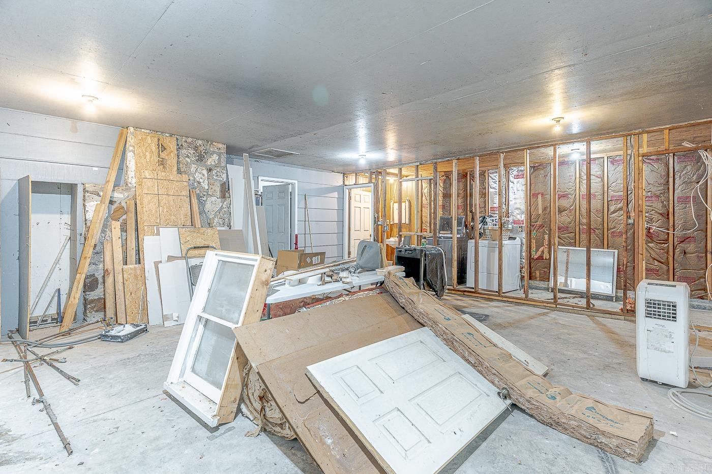 HIGH LAKE ADDN - Residential