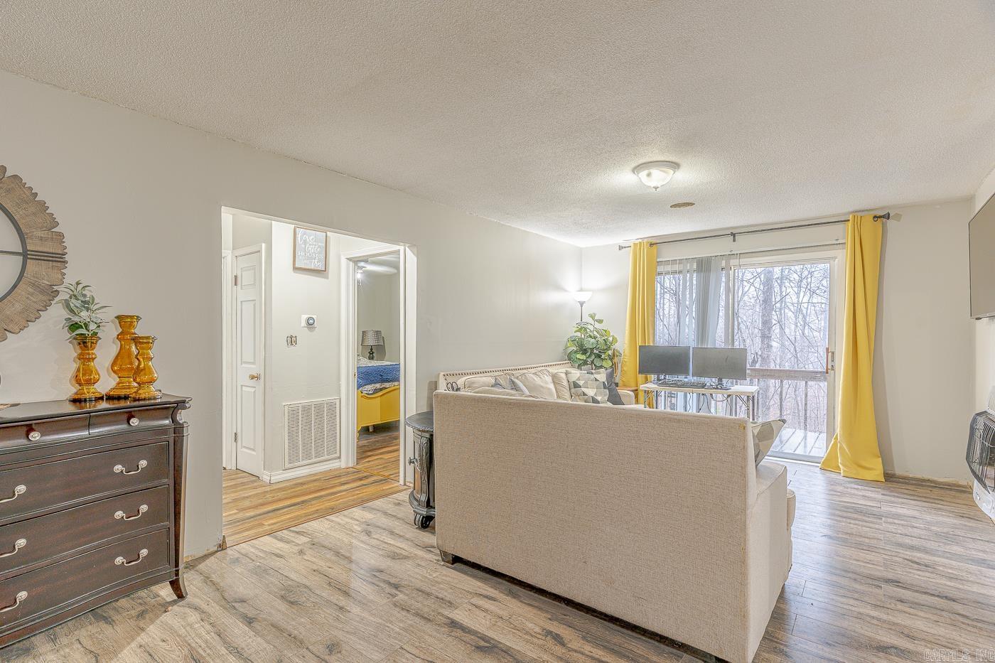 HIGH LAKE ADDN - Residential