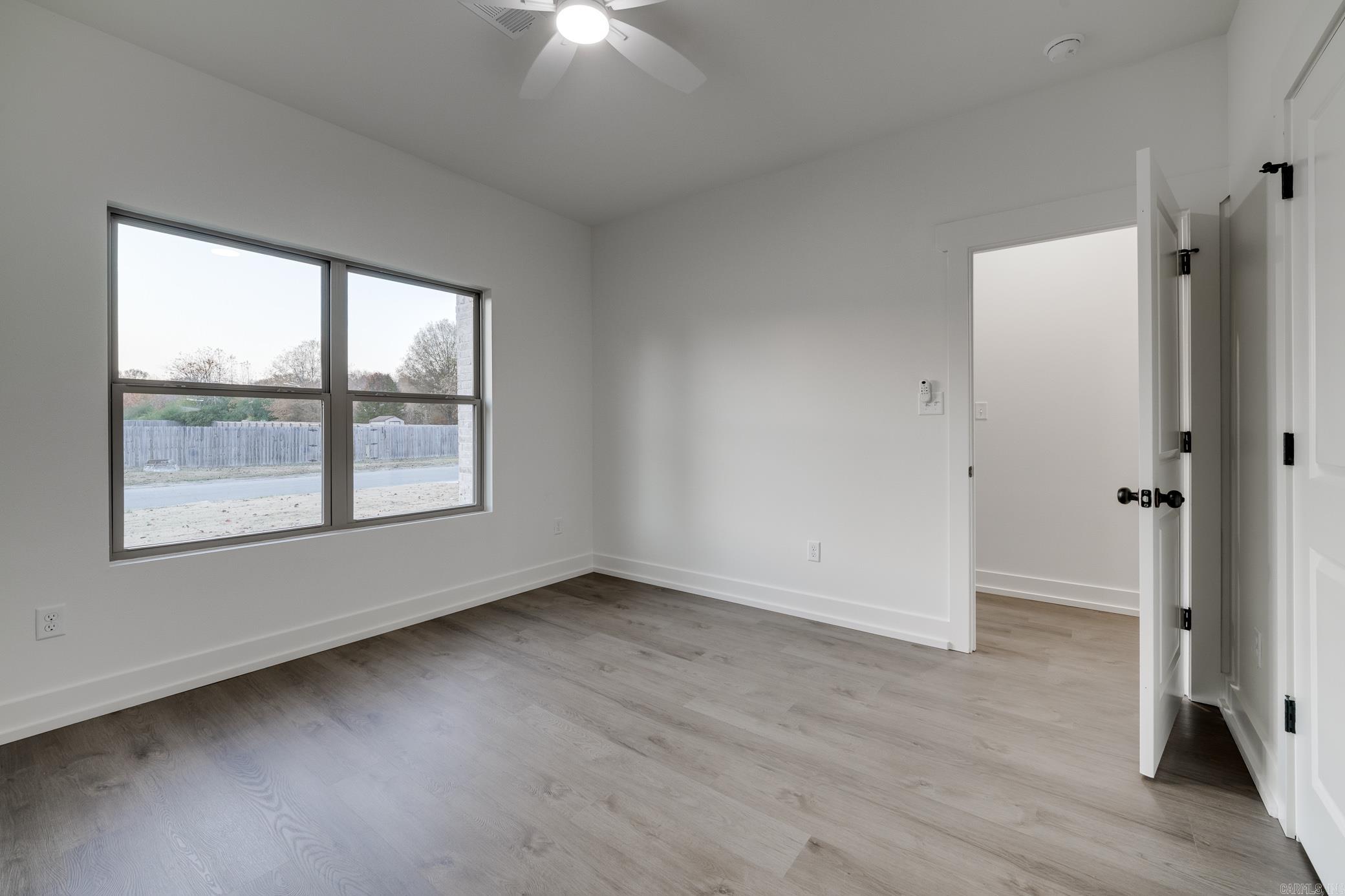 DOVE CREEK - Residential