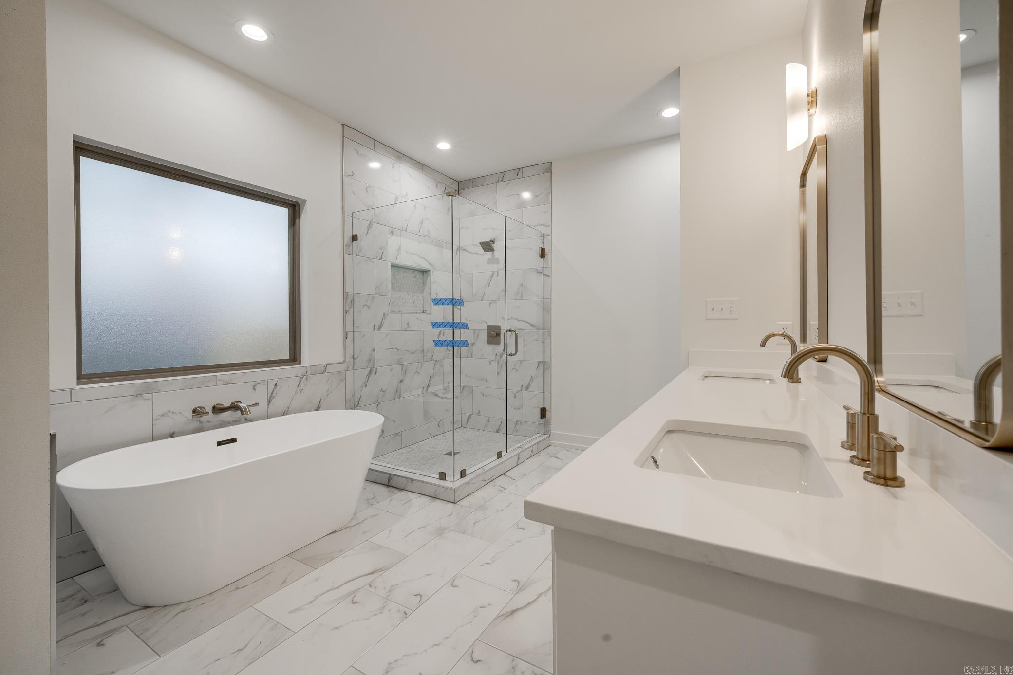 DOVE CREEK - Residential