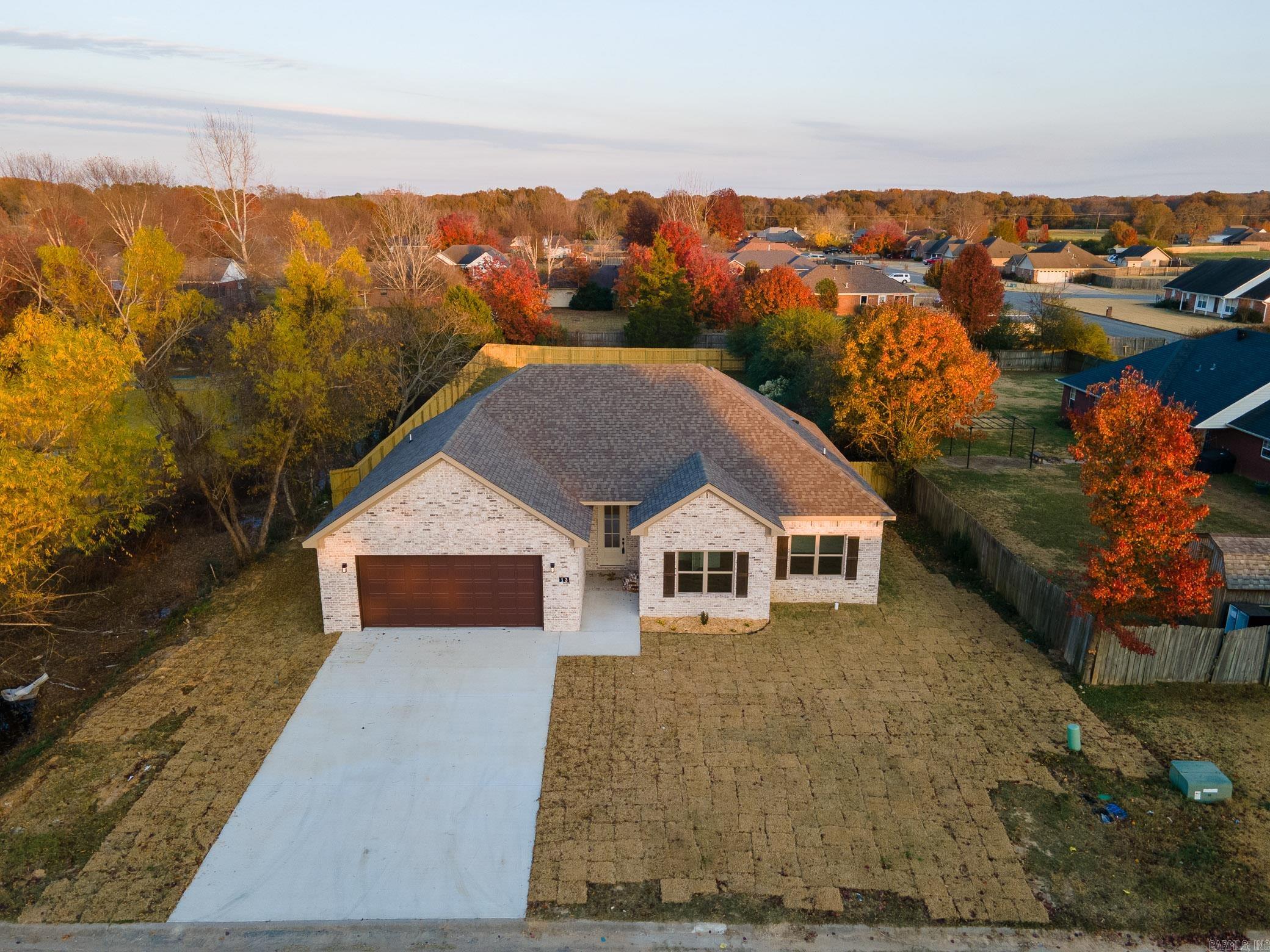 DOVE CREEK - Residential