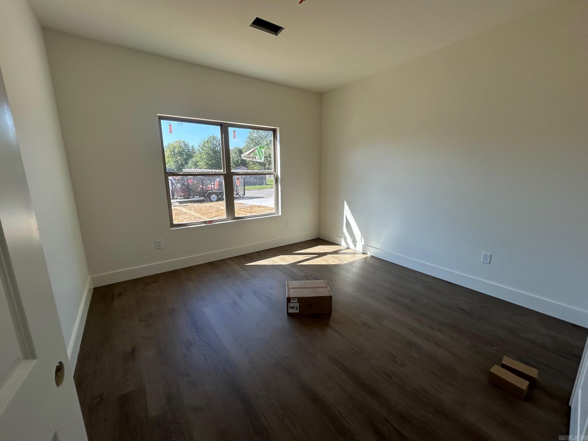 DOVE CREEK - Residential