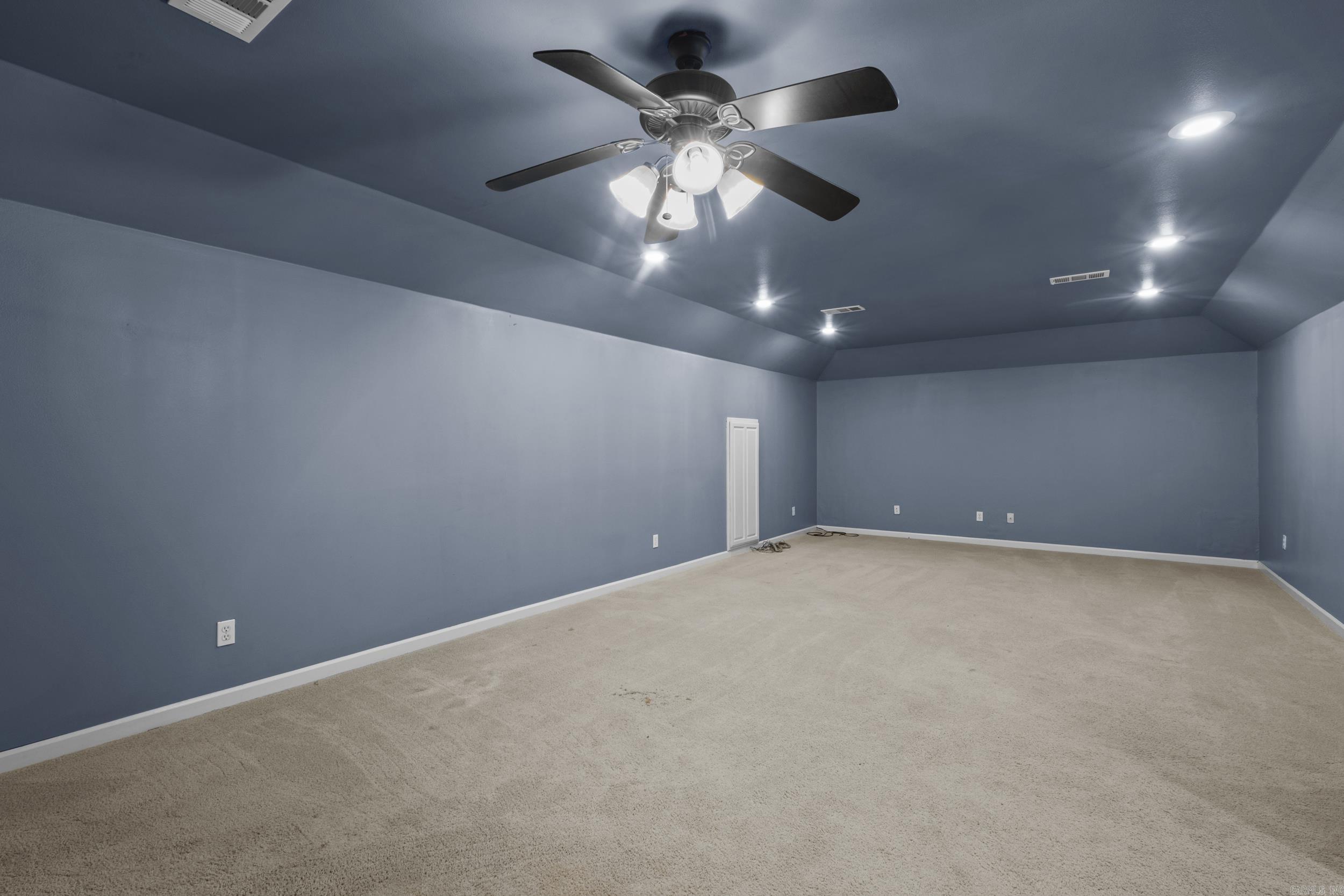 TURTLE CREEK - Residential