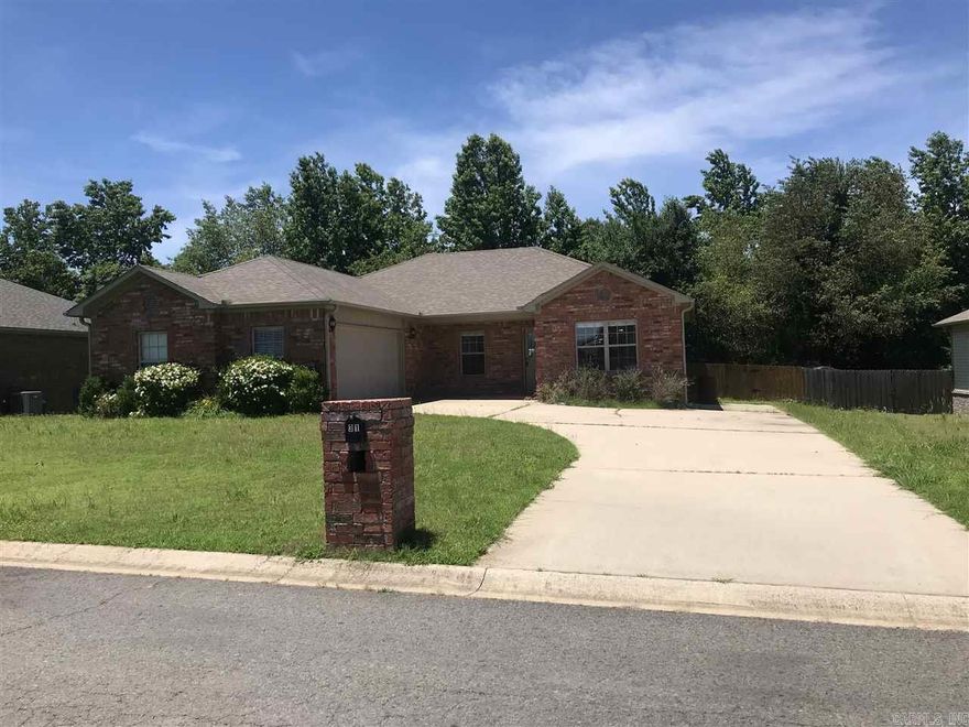 Beautiful 3bedroom 2bath home in Cabot School District.  Has split floor plan.  Huge master bedroom & bathroom.  Open dining, kitchen & greatroom!  Large deck on back partially covered. Privacy fenced backyard!  2 car garage. Animals allowed upon approval and with non refundable pet fee!  A wonderful rental!!!