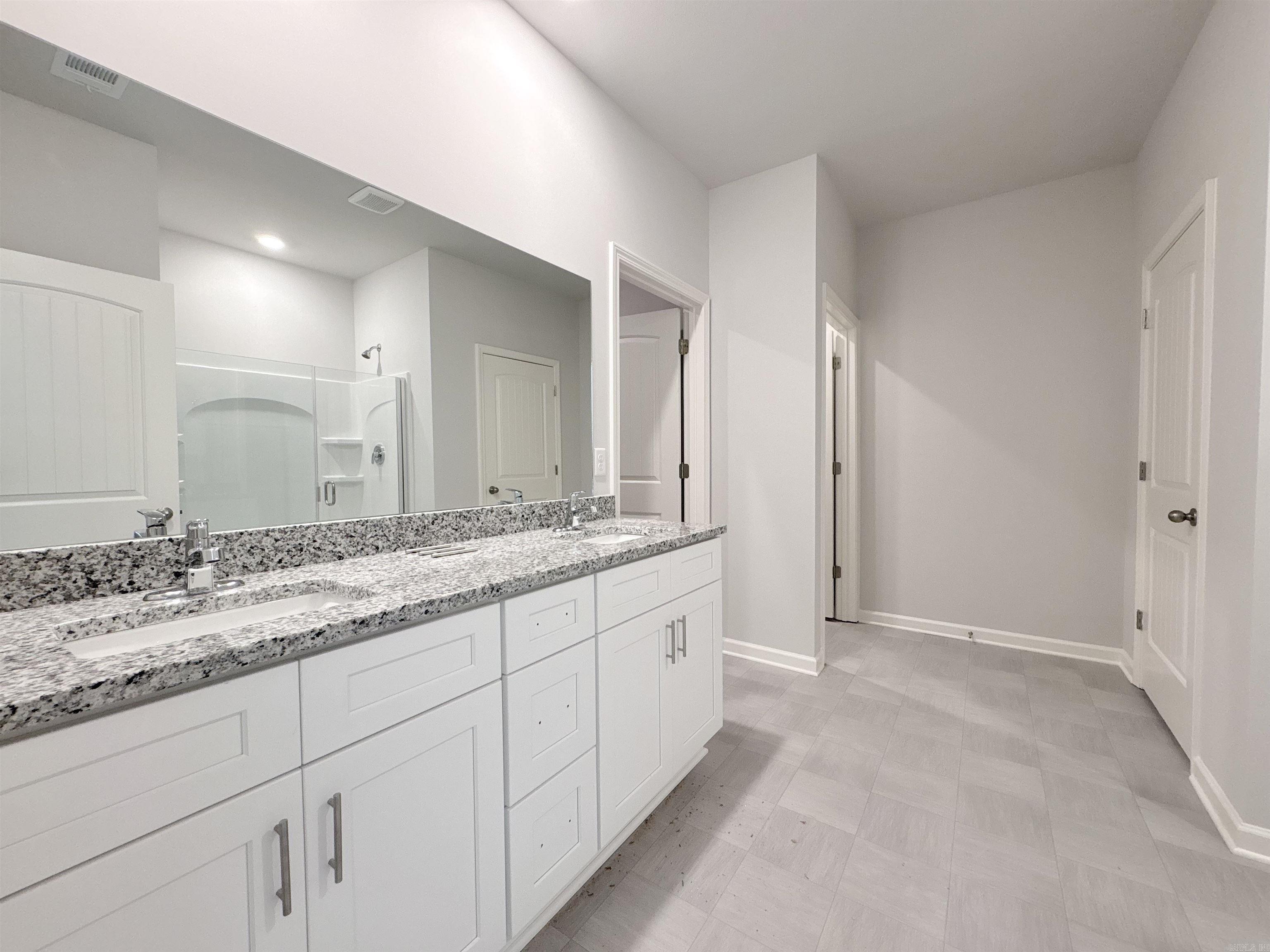 Southern Oaks - Residential