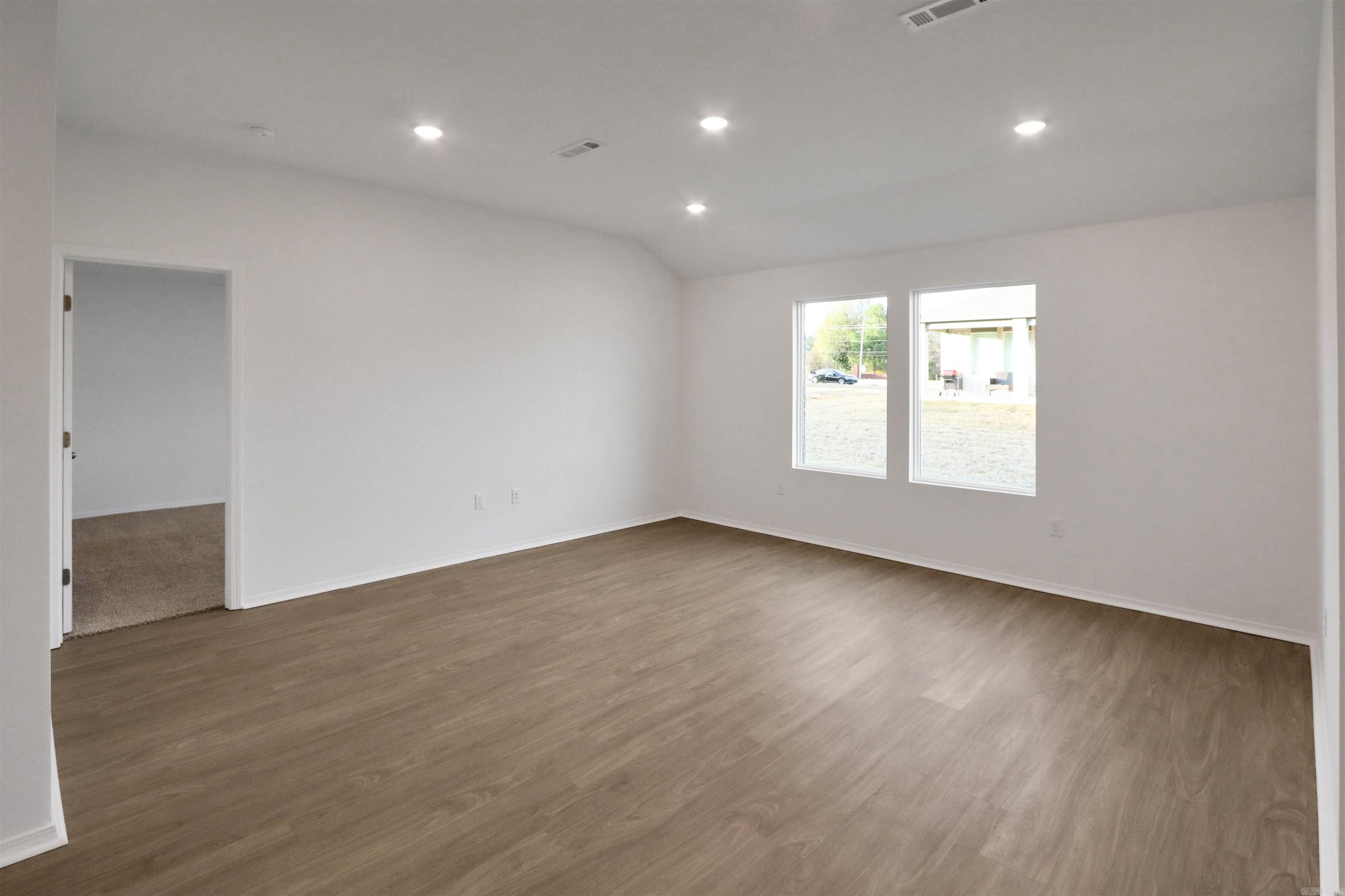 VINEYARD SUB PH II - Residential