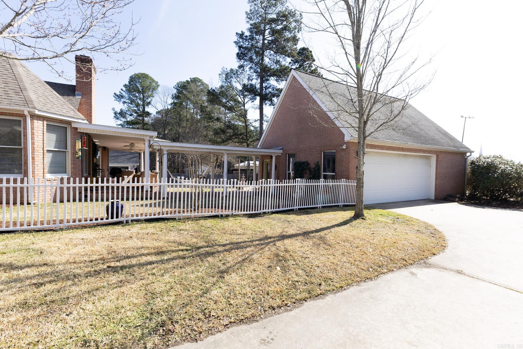 TIMBERLANE PLACE - Residential