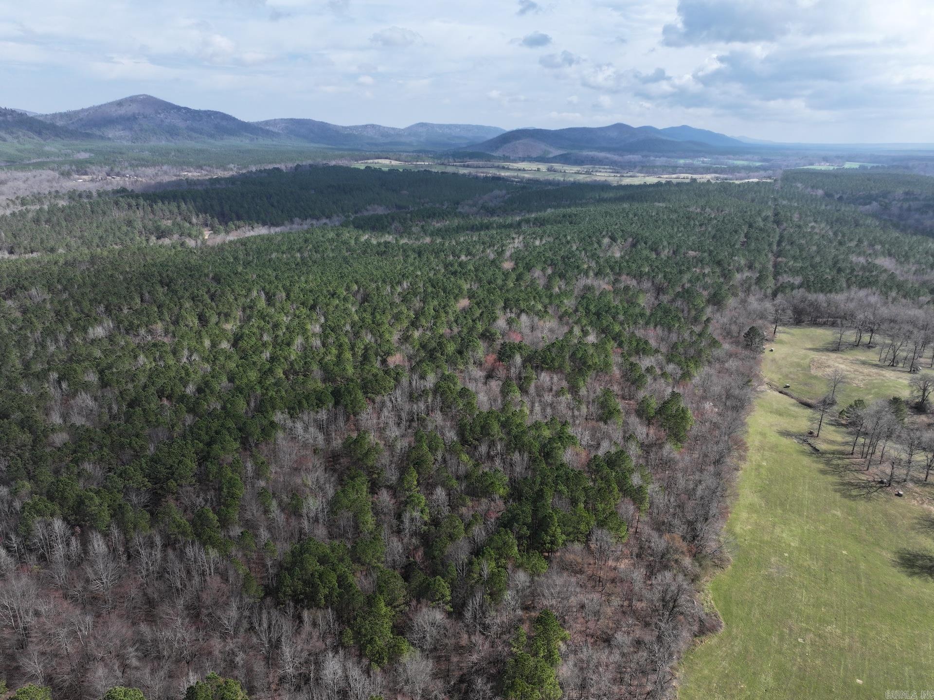 Metes & Bounds - Land