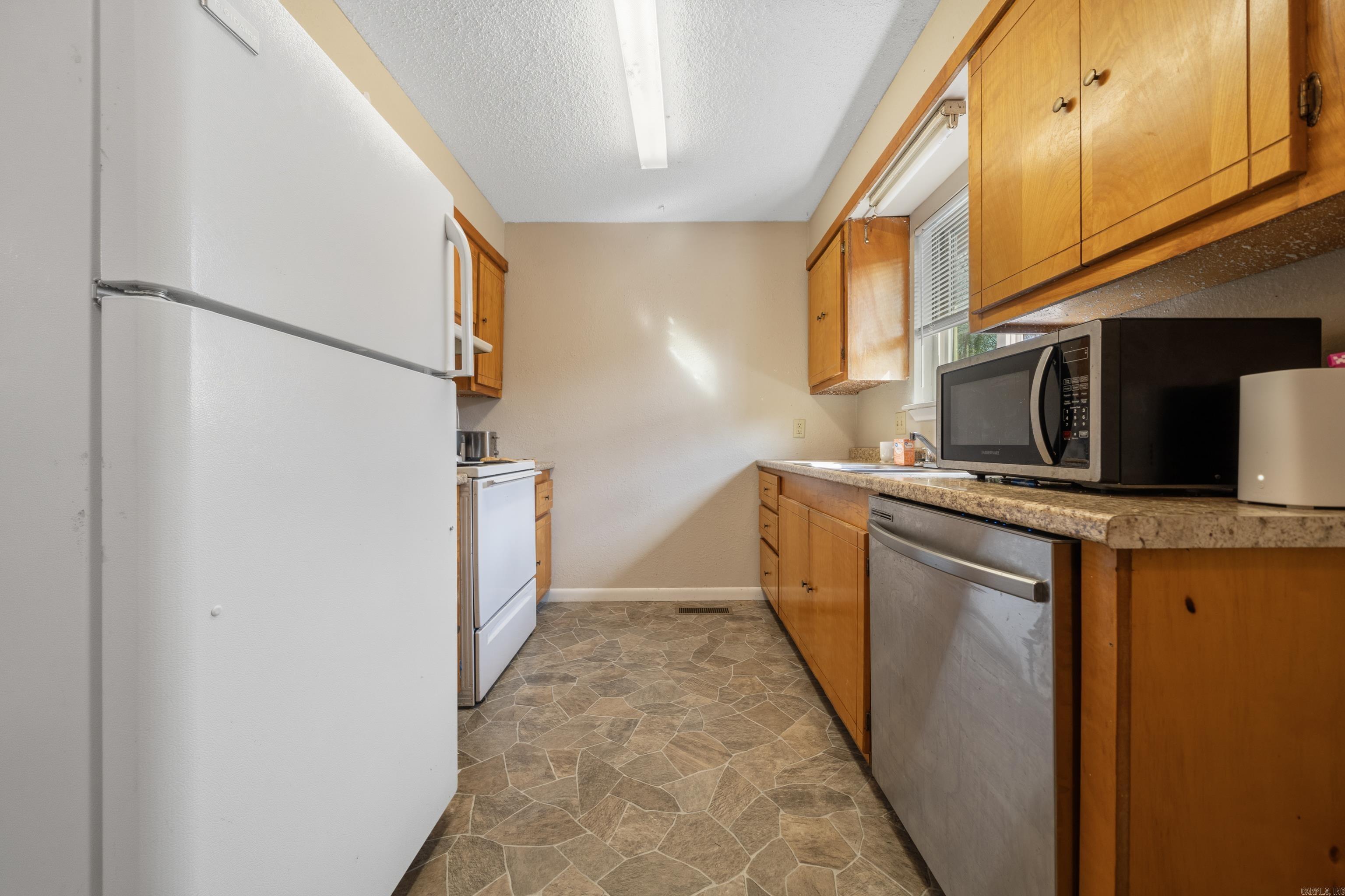 Not in Subdivision - Residential Income