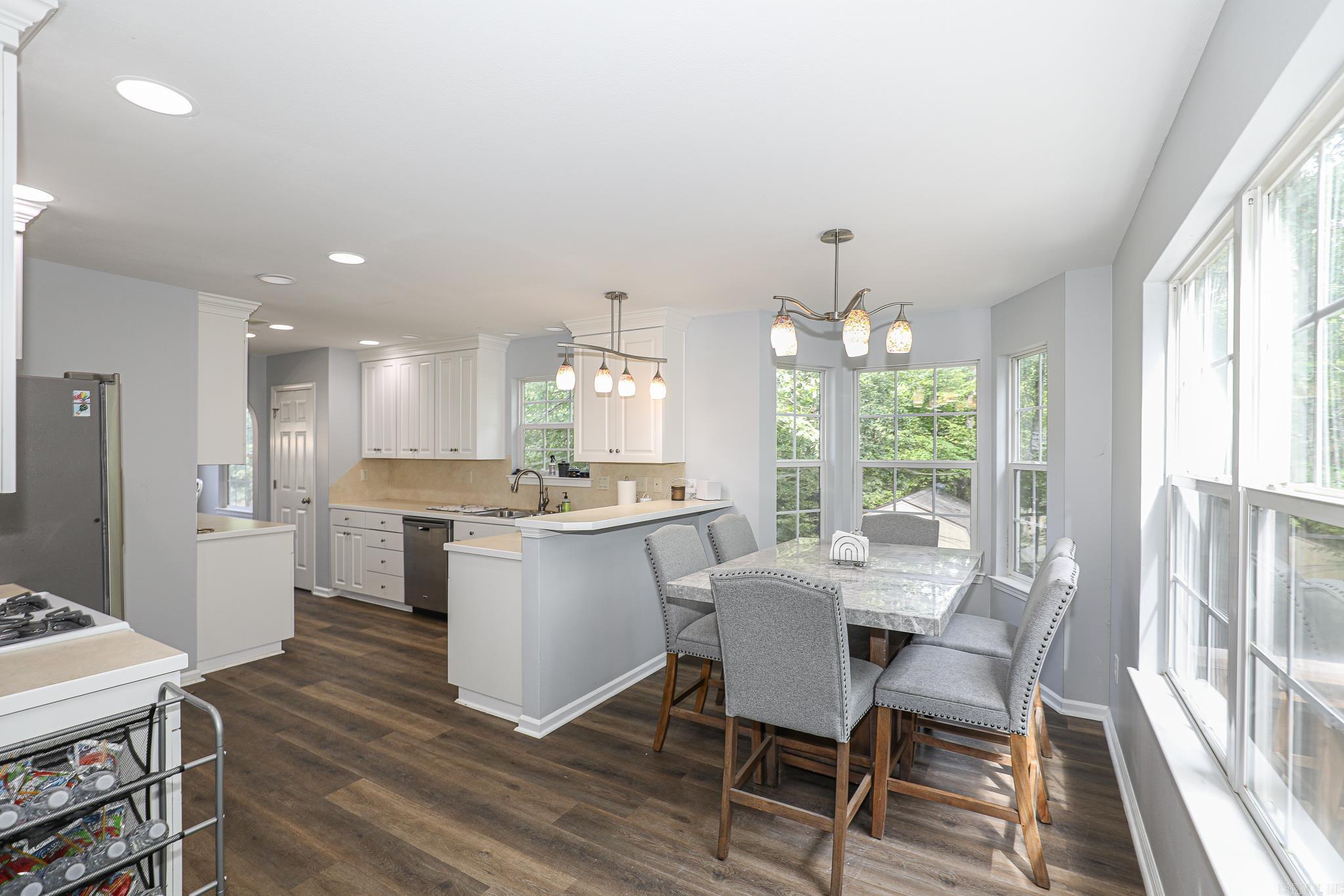 HARTFORD HILLS - Residential