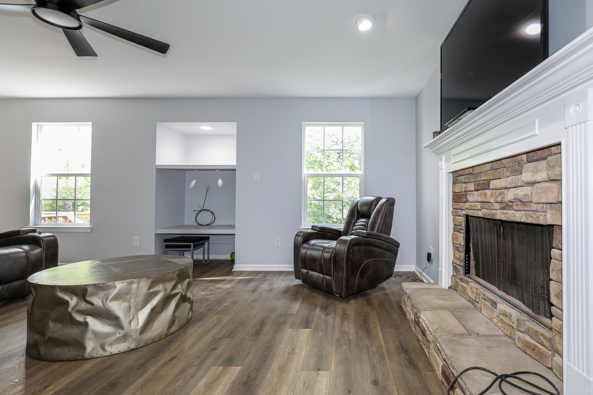 HARTFORD HILLS - Residential