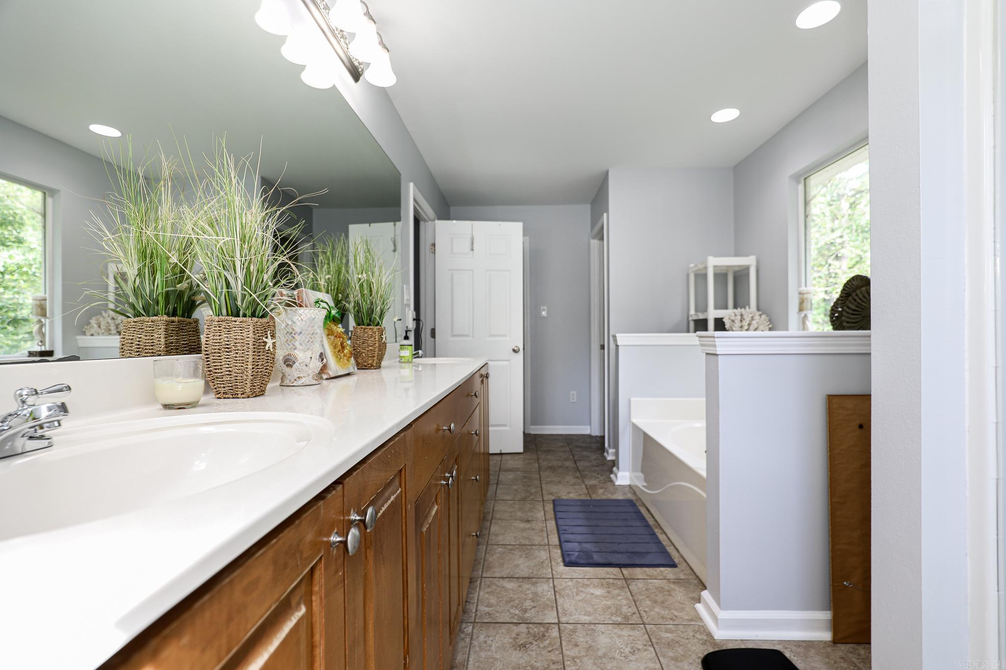 HARTFORD HILLS - Residential